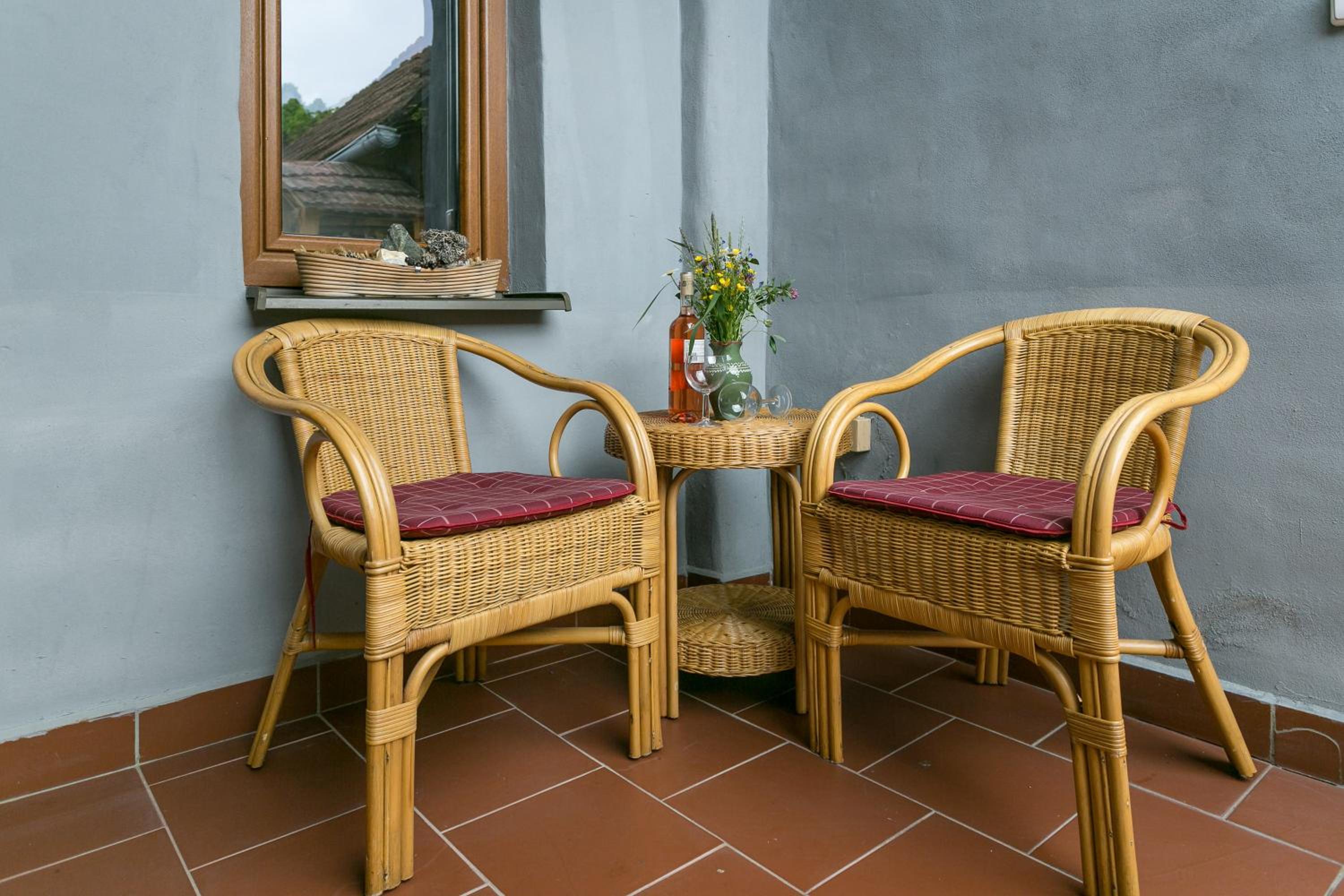 Two-Bedroom Apartment with Balcony - Photo 29