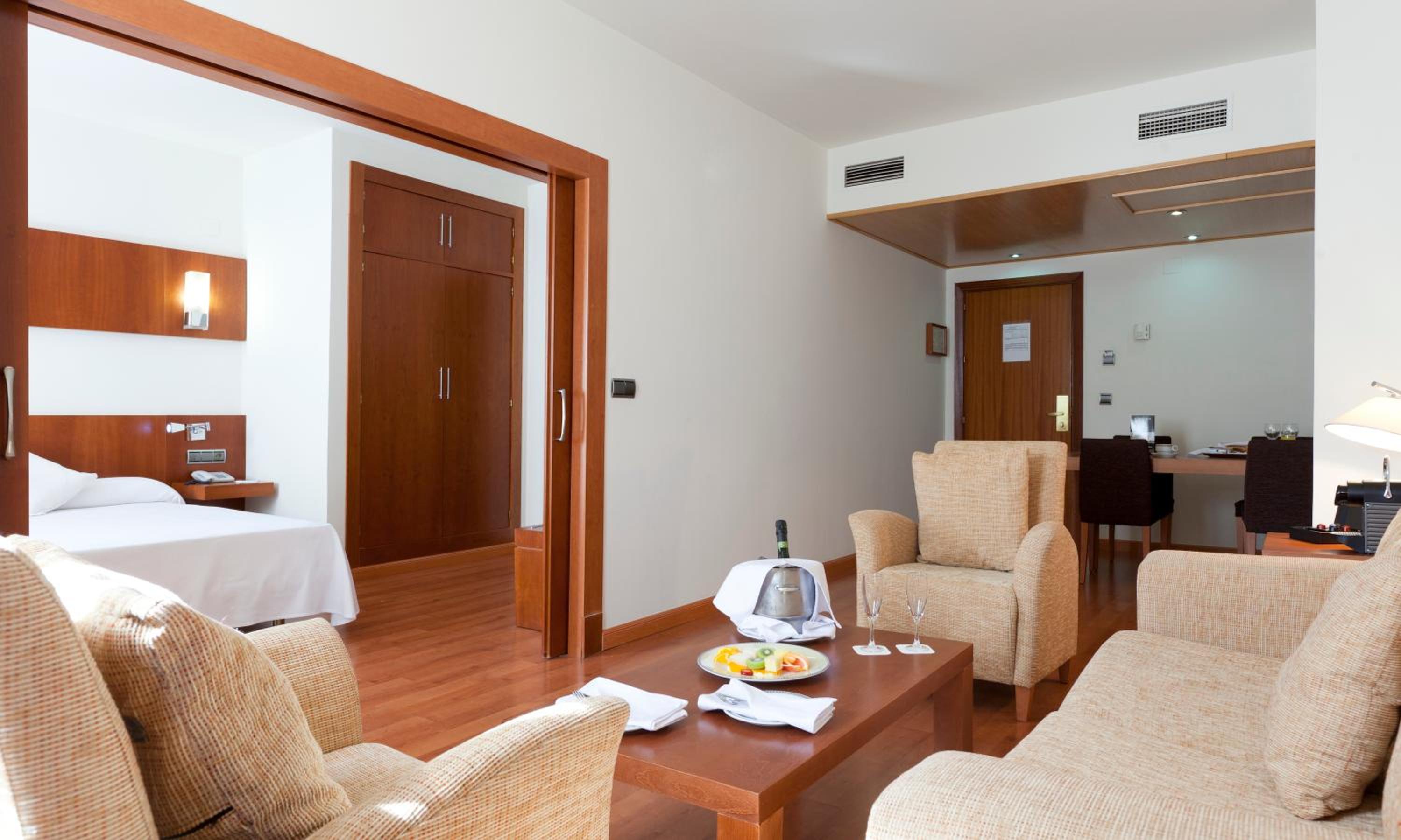 Junior Suite - Photo 1