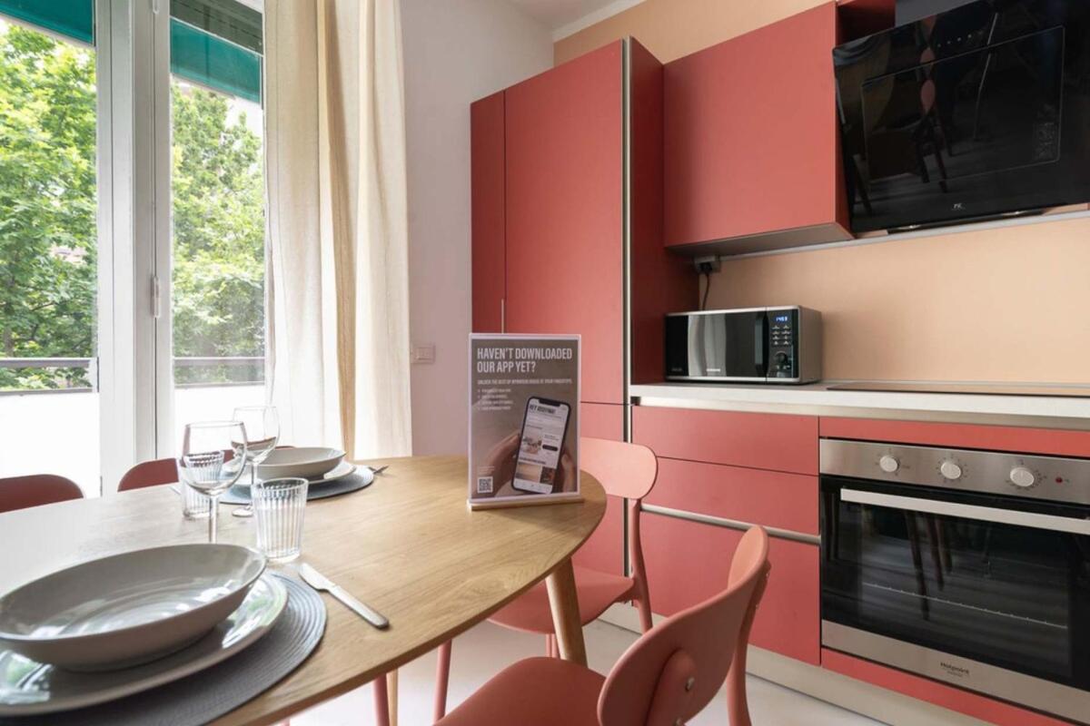 Two-Bedroom Deluxe Apartment