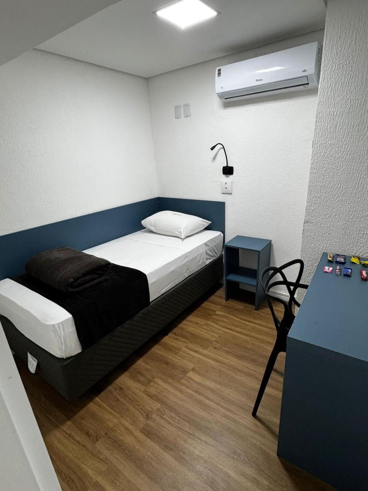 Single Room photo 3