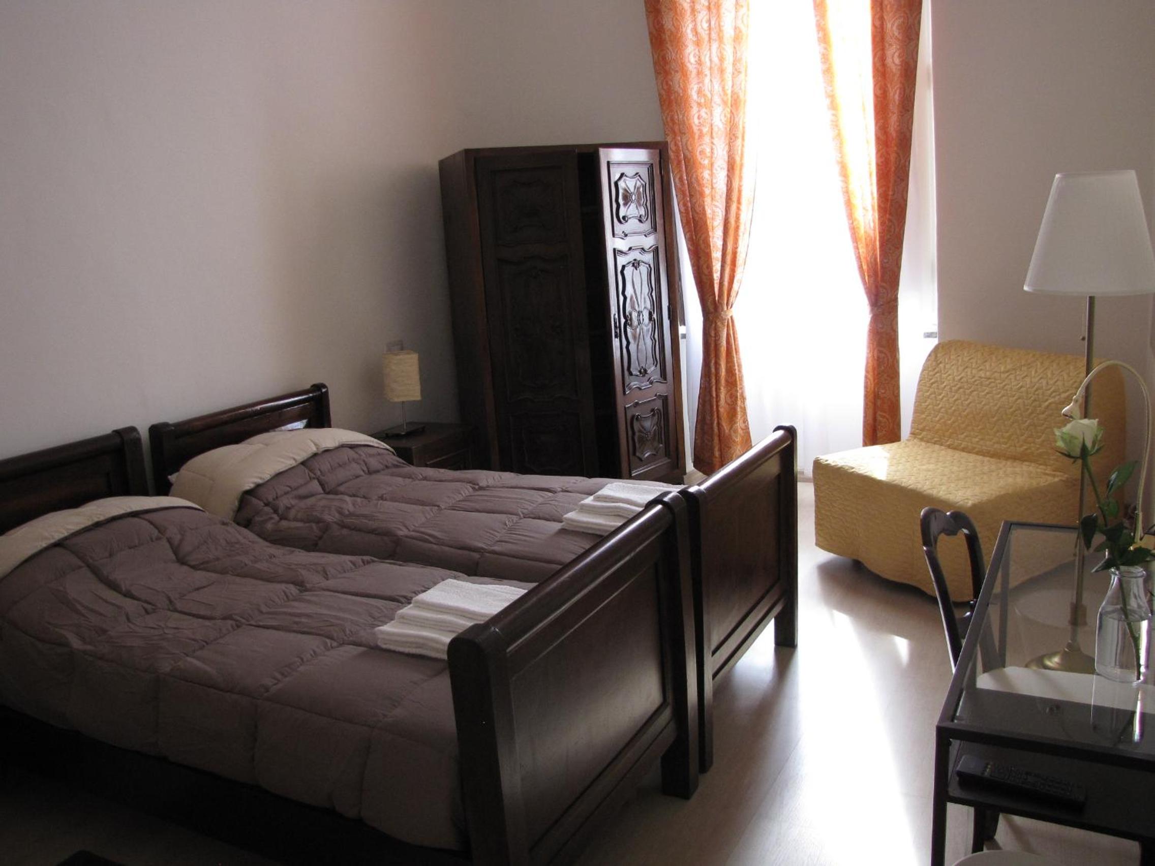 Deluxe Double Or Twin Room photo 1