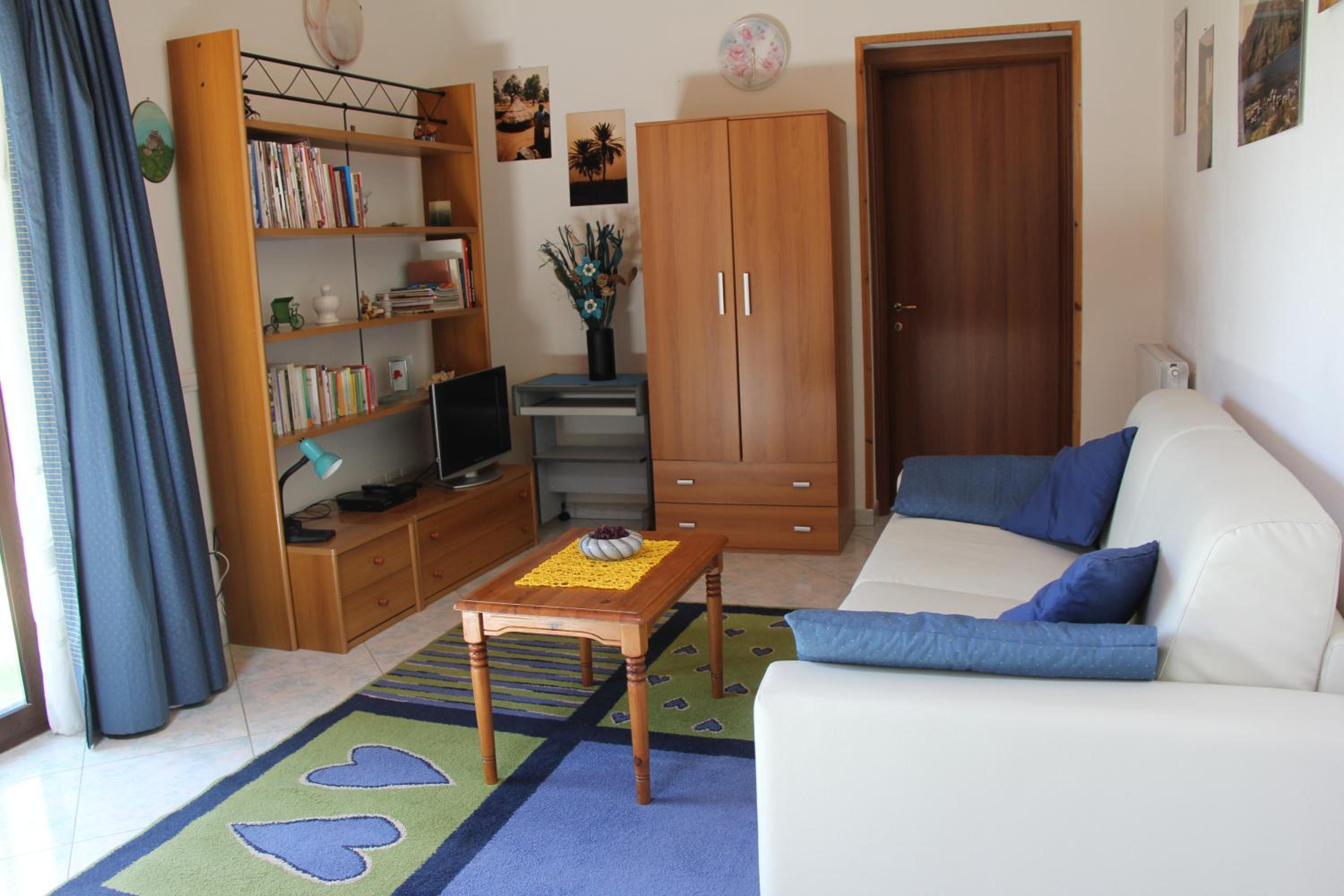 One-Bedroom Apartment with Garden View