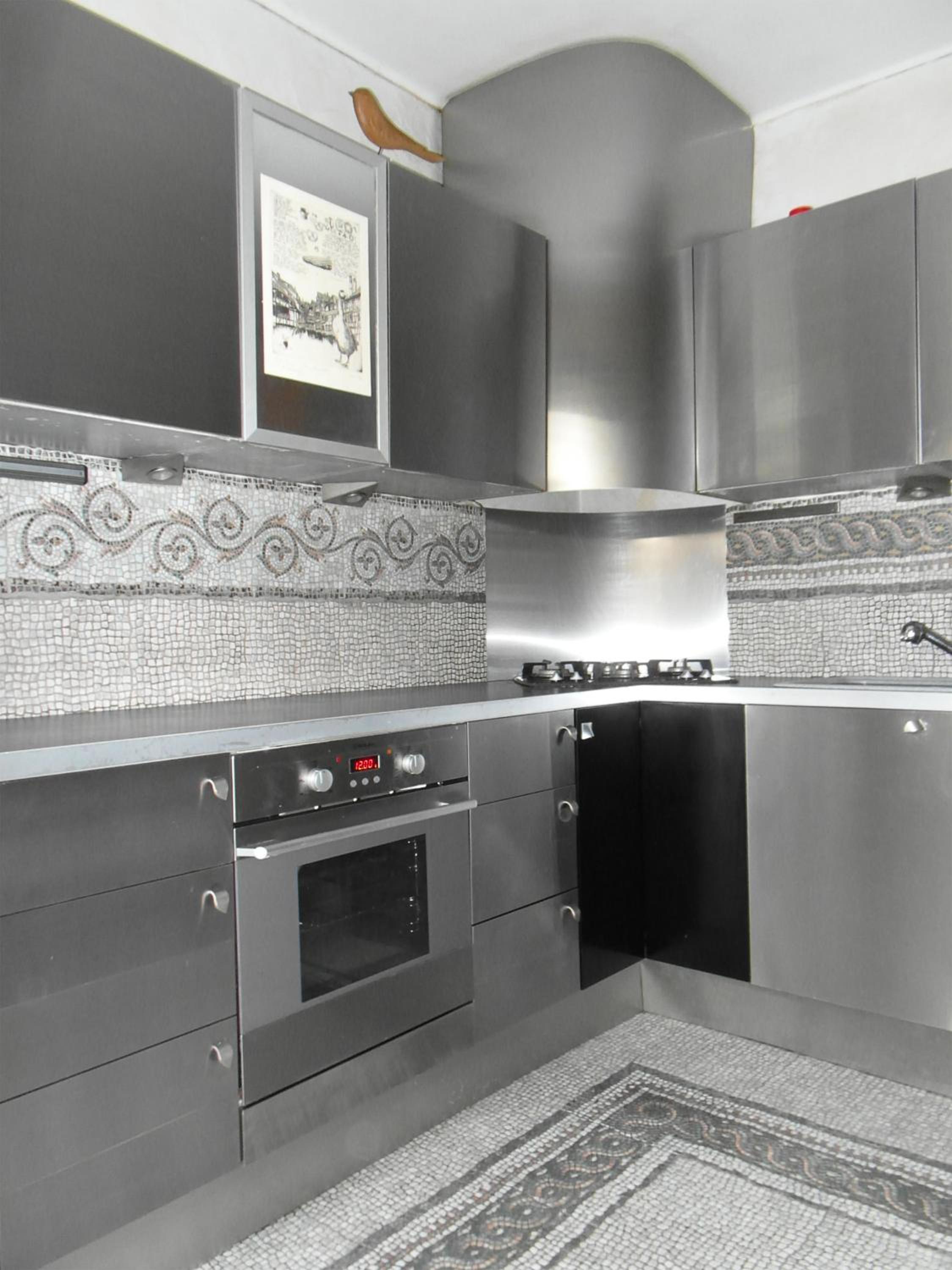 Apartment - Photo 28