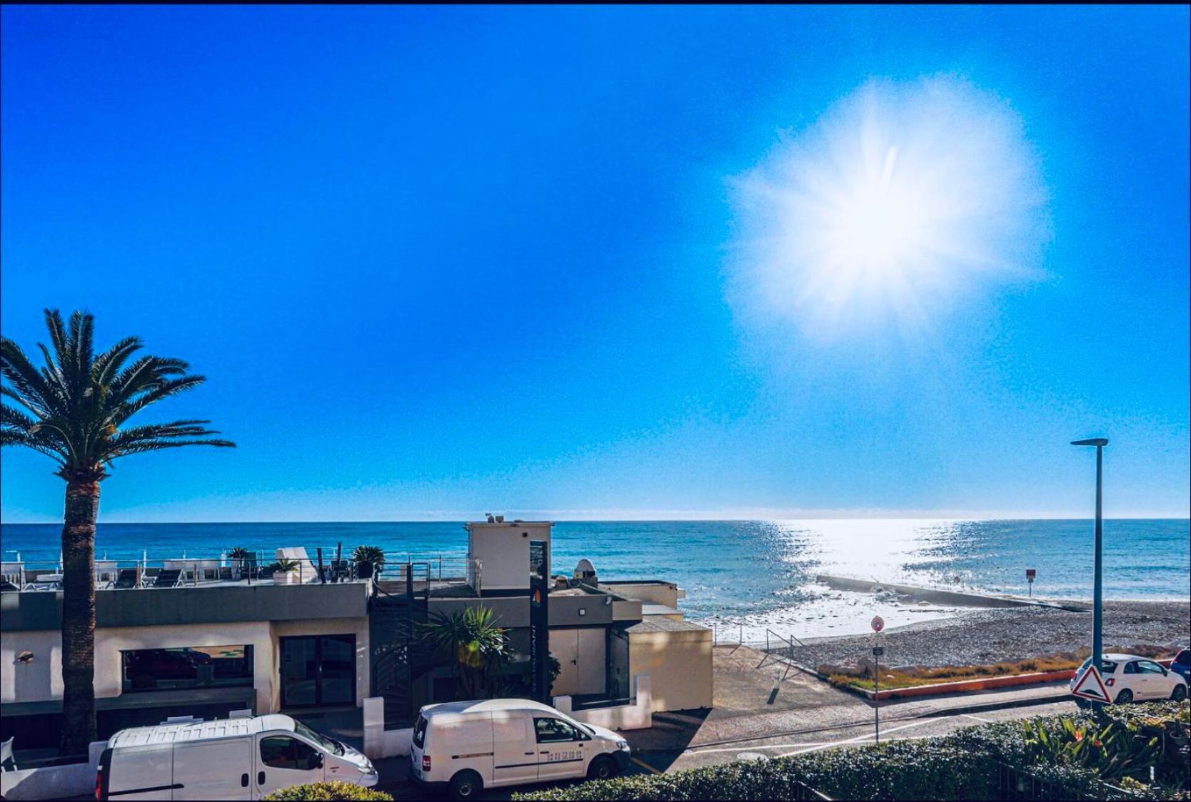 Studio with Sea View