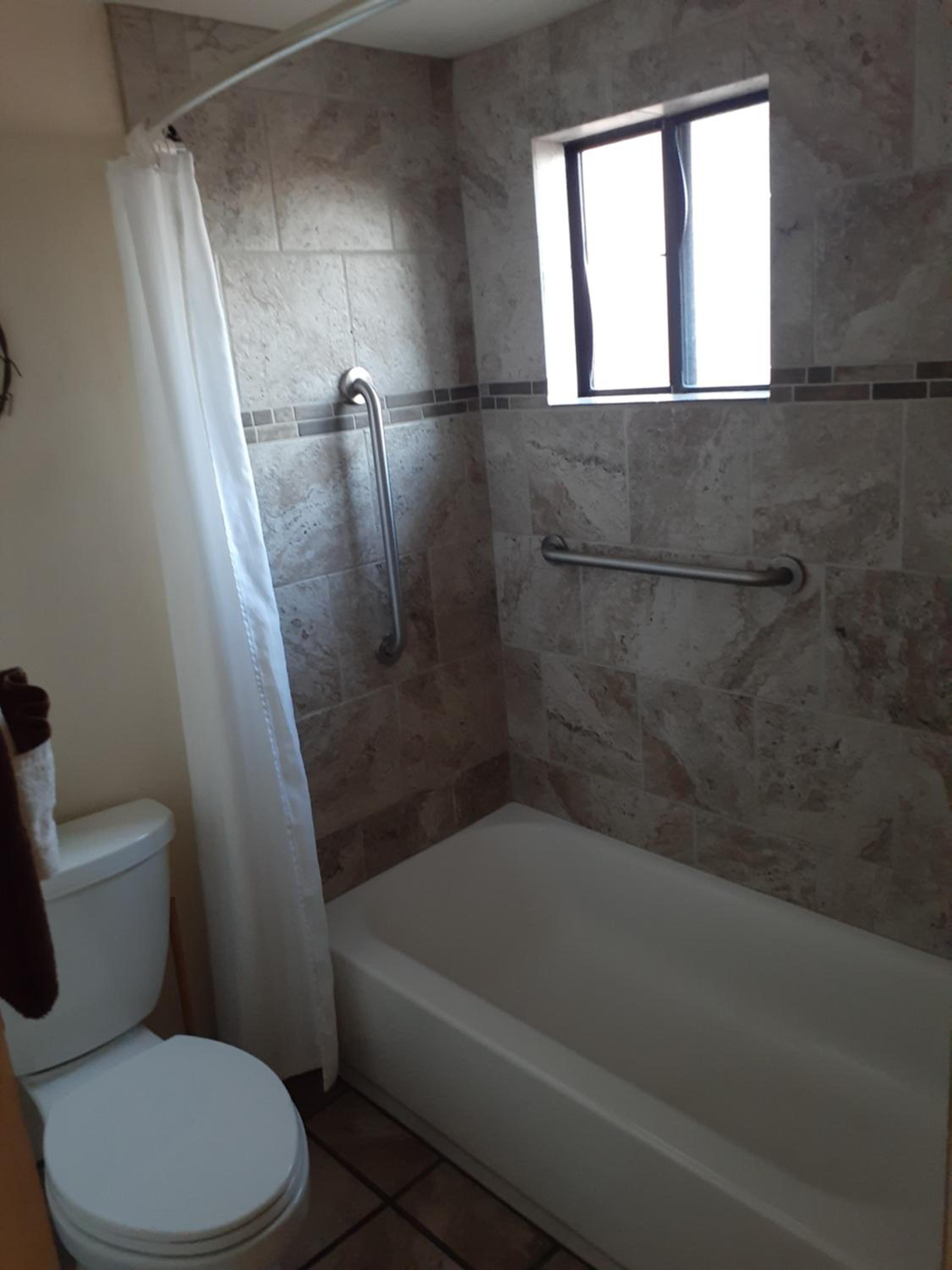 King Suite photo 3