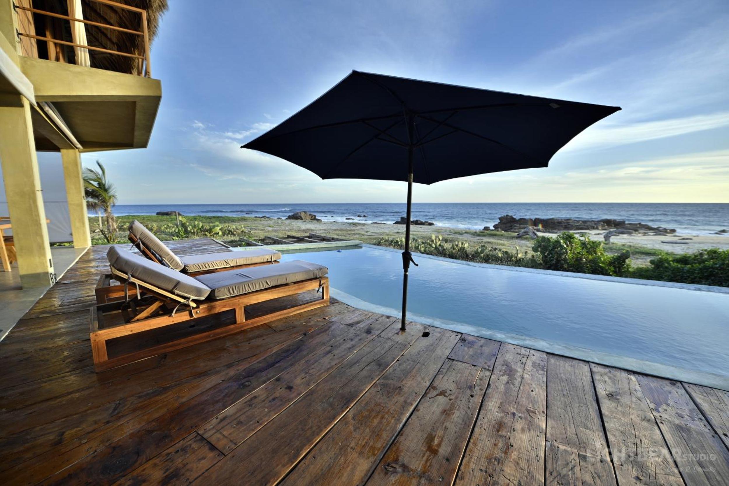 Villa with Sea View - Photo 3