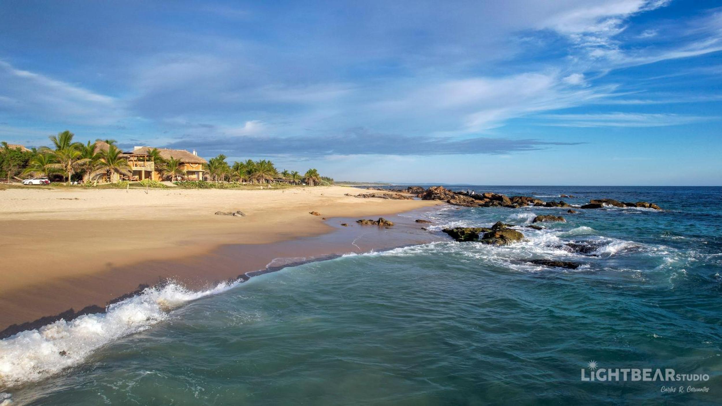 Villa with Sea View - Photo 8