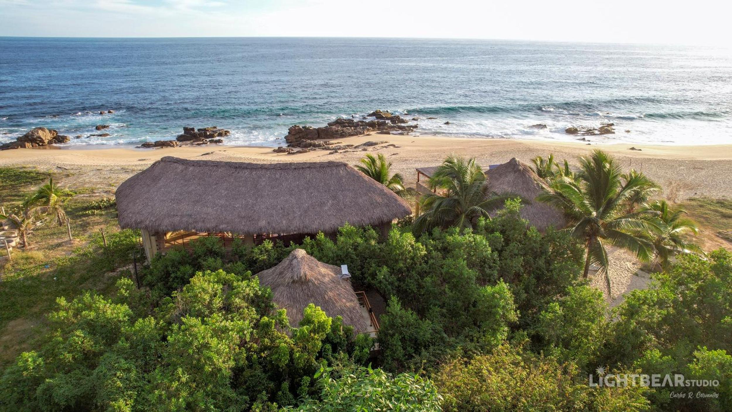 Villa with Sea View - Photo 1