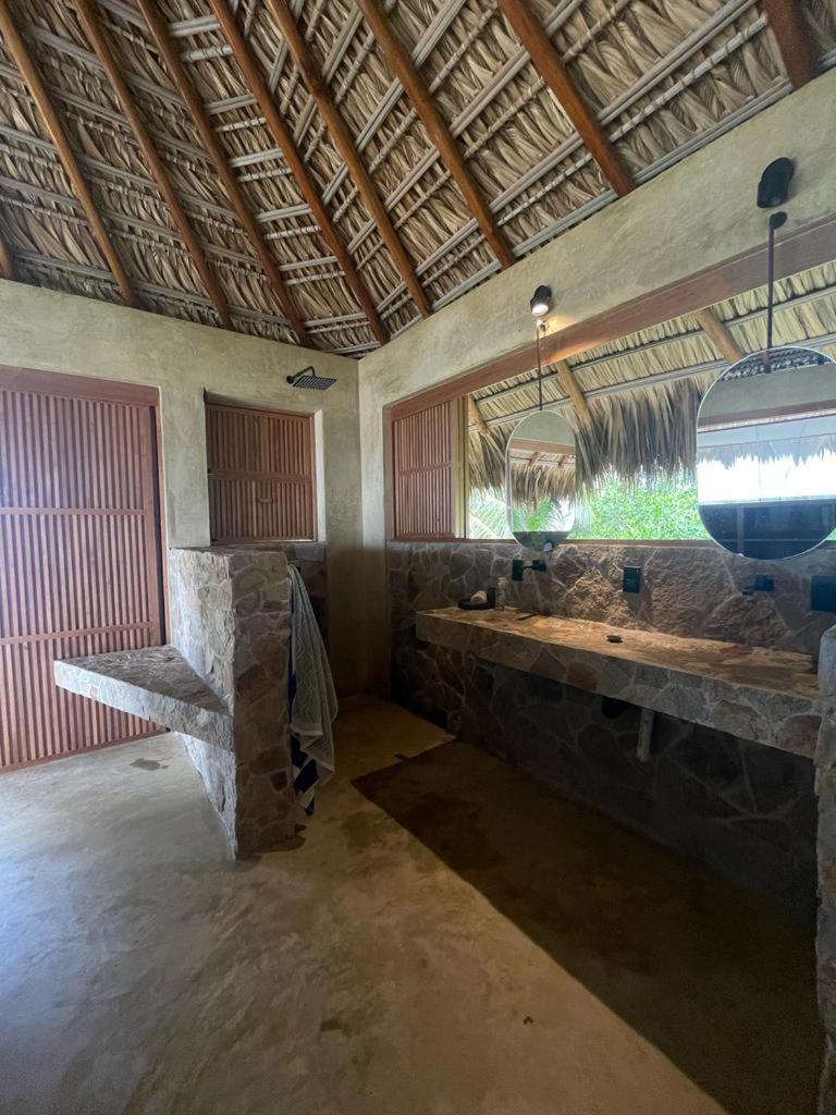 Villa with Sea View - Photo 11