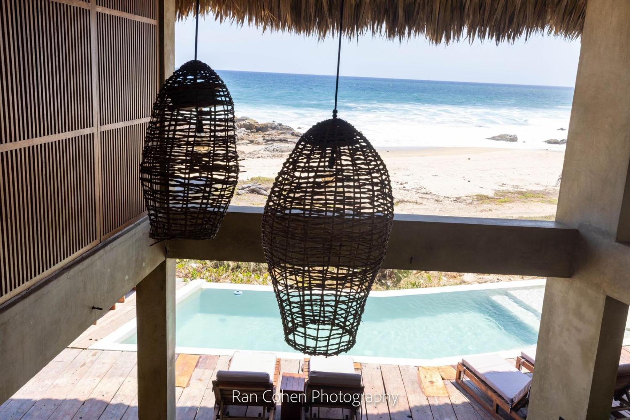 Deluxe Double Room with Sea View - Photo 19