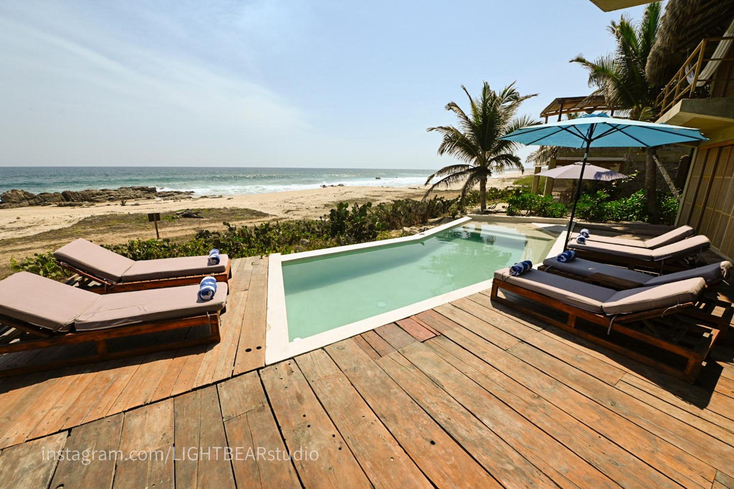 Deluxe Double Room with Sea View - Photo 22