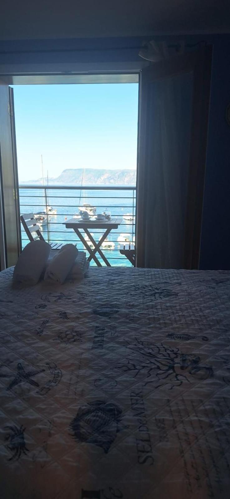 Superior Triple Room with Sea View photo 1