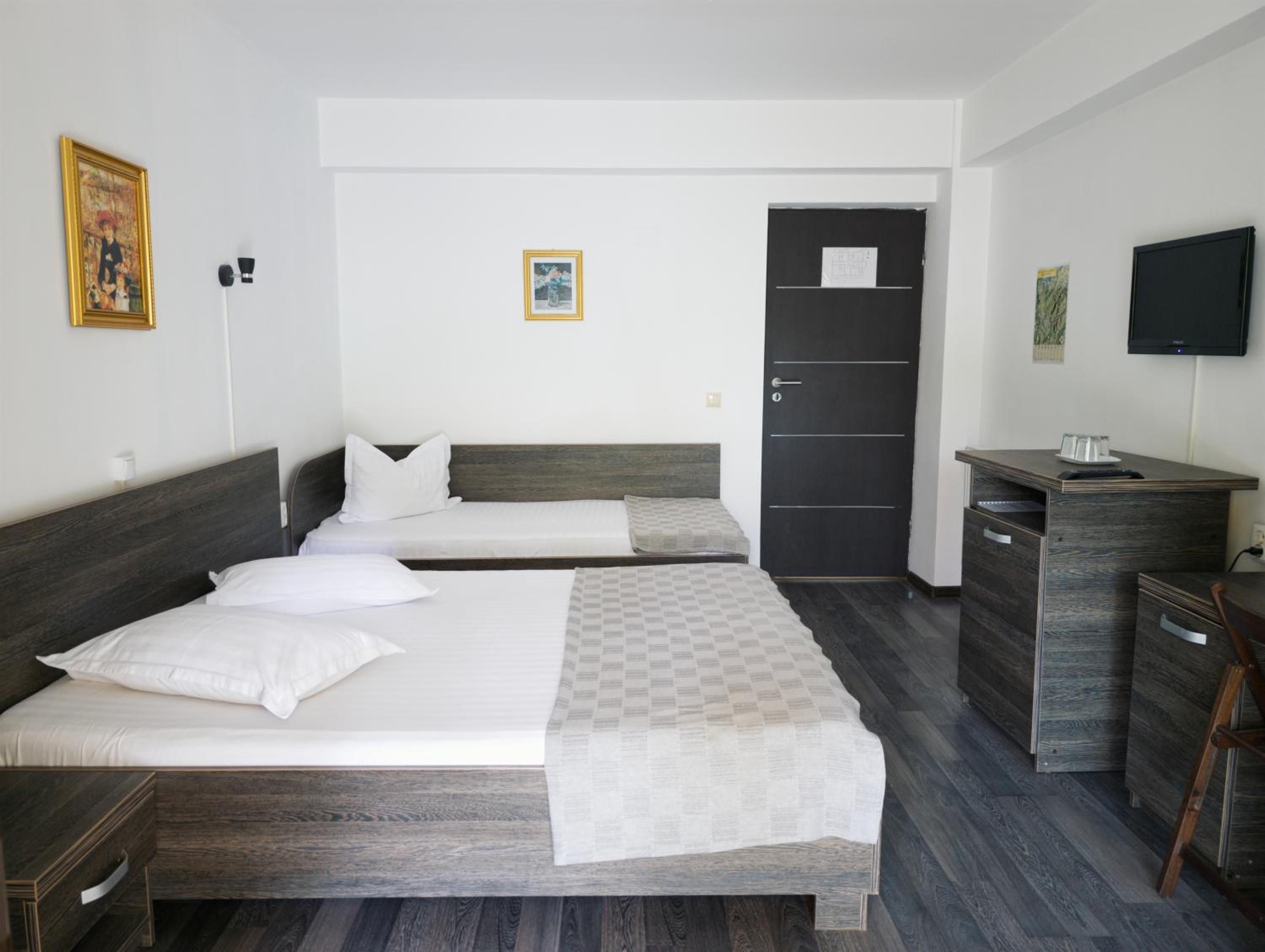 Triple Room - Photo 4