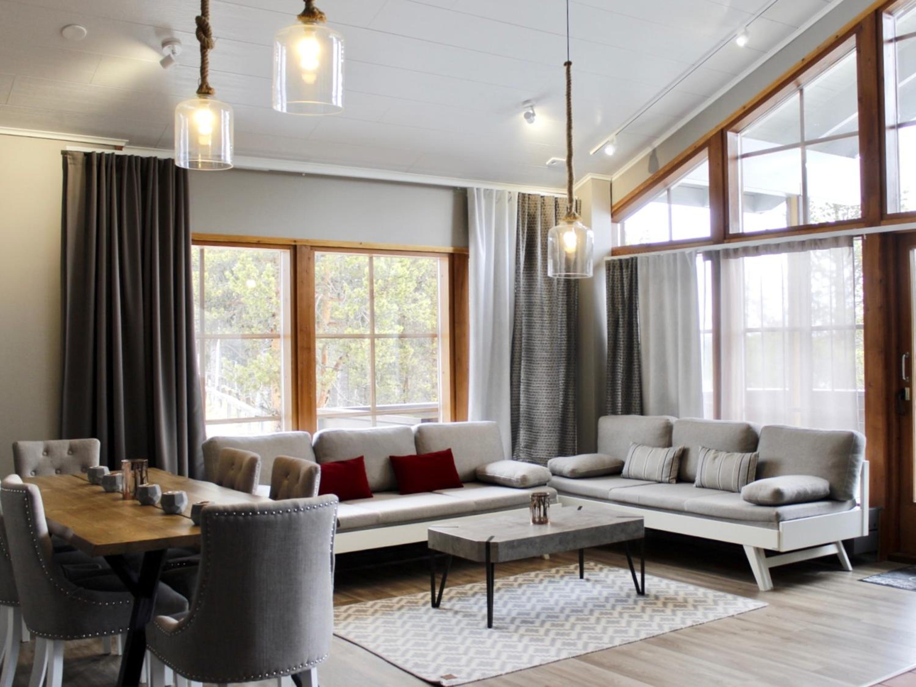 Premium Suite - Photo 3