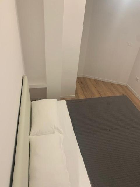 One-Bedroom Loft Apartment (Annex) photo 2
