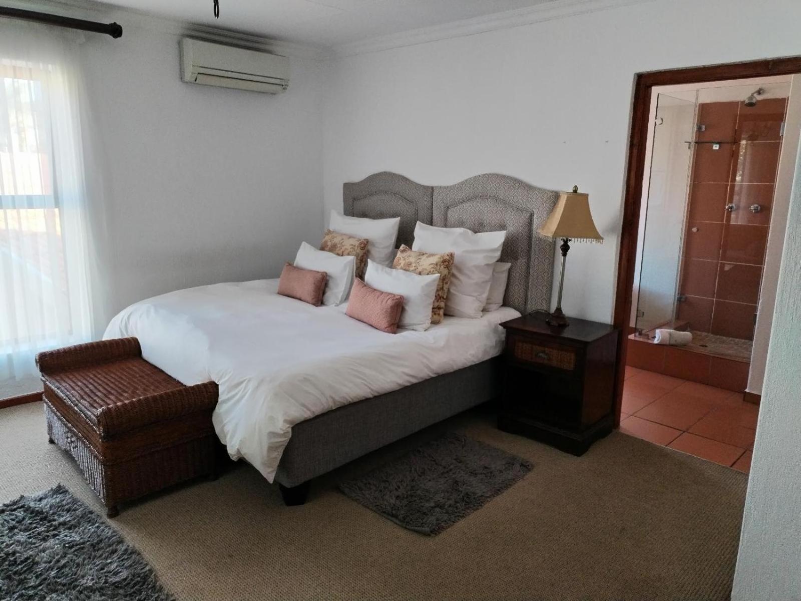 Double or Twin Room photo 2