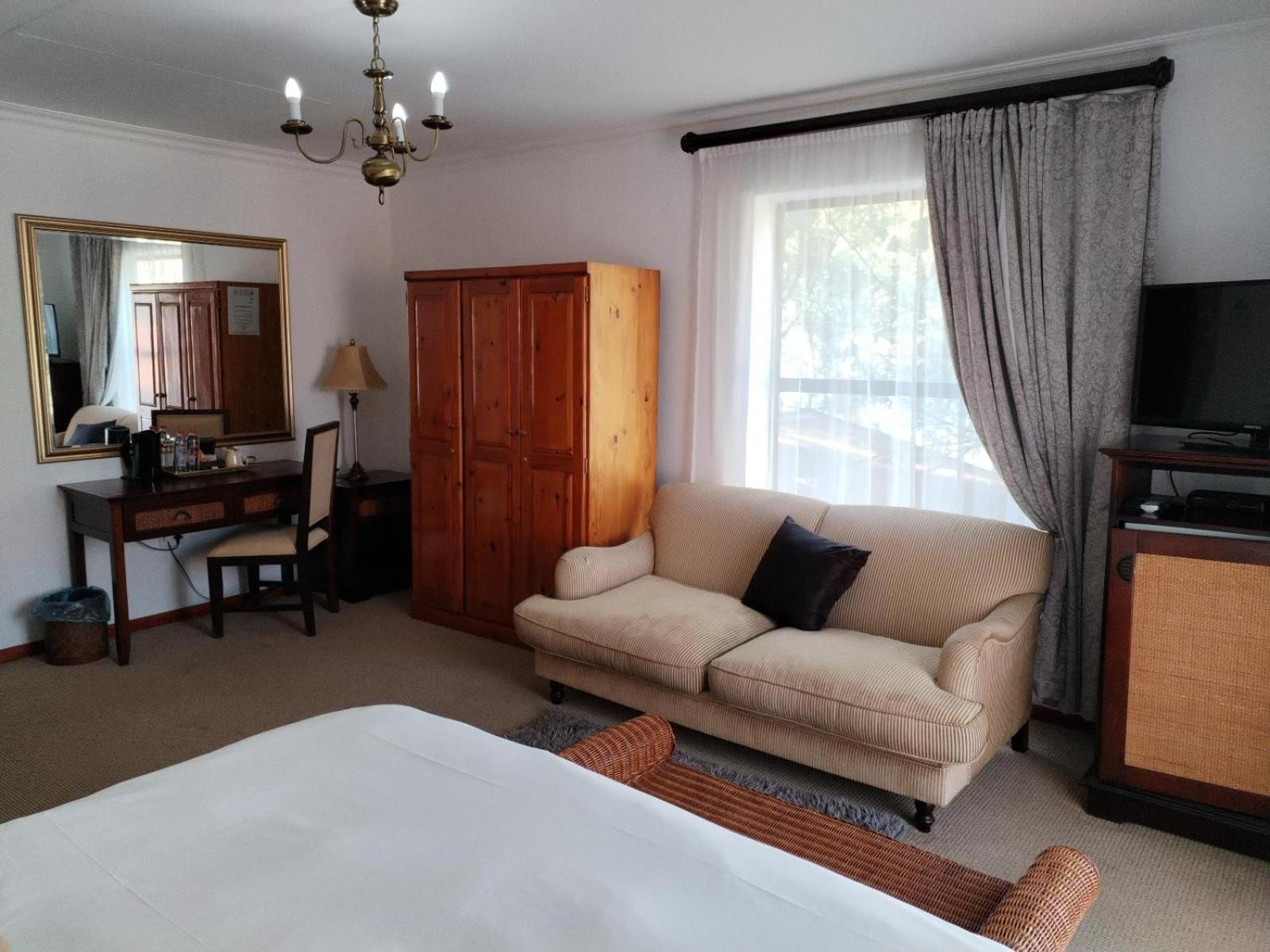 Double or Twin Room photo 3
