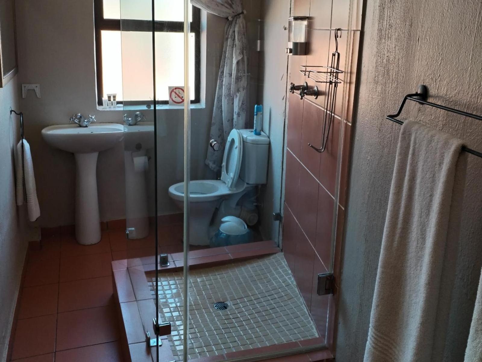 Double or Twin Room with Private External Bathroom