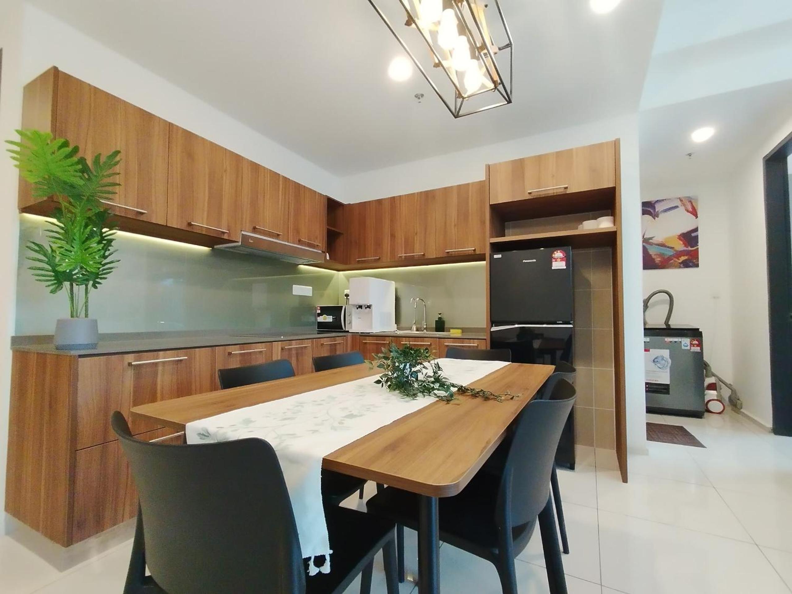 Apartment with Park View