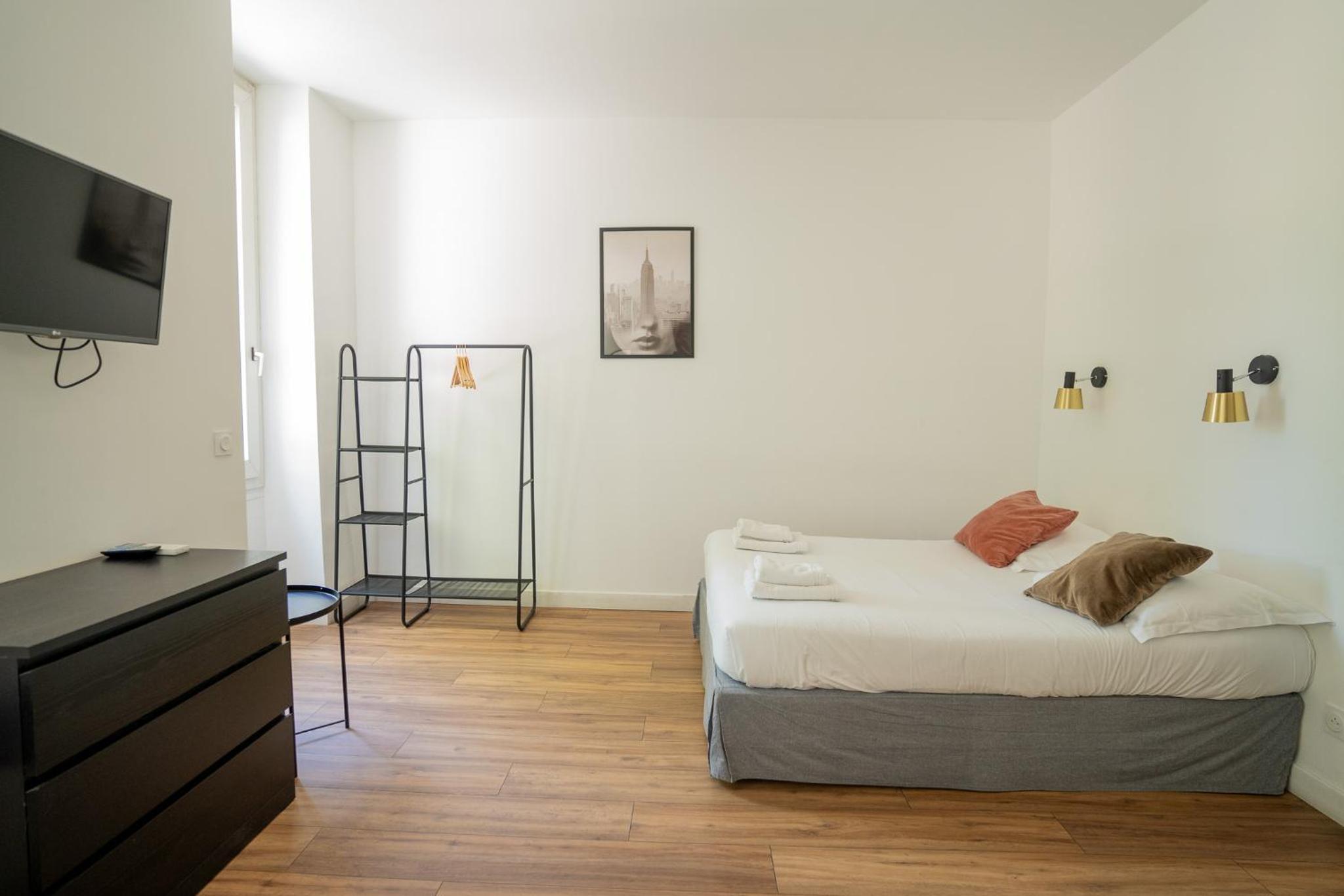 Superior Double Room - Photo 11