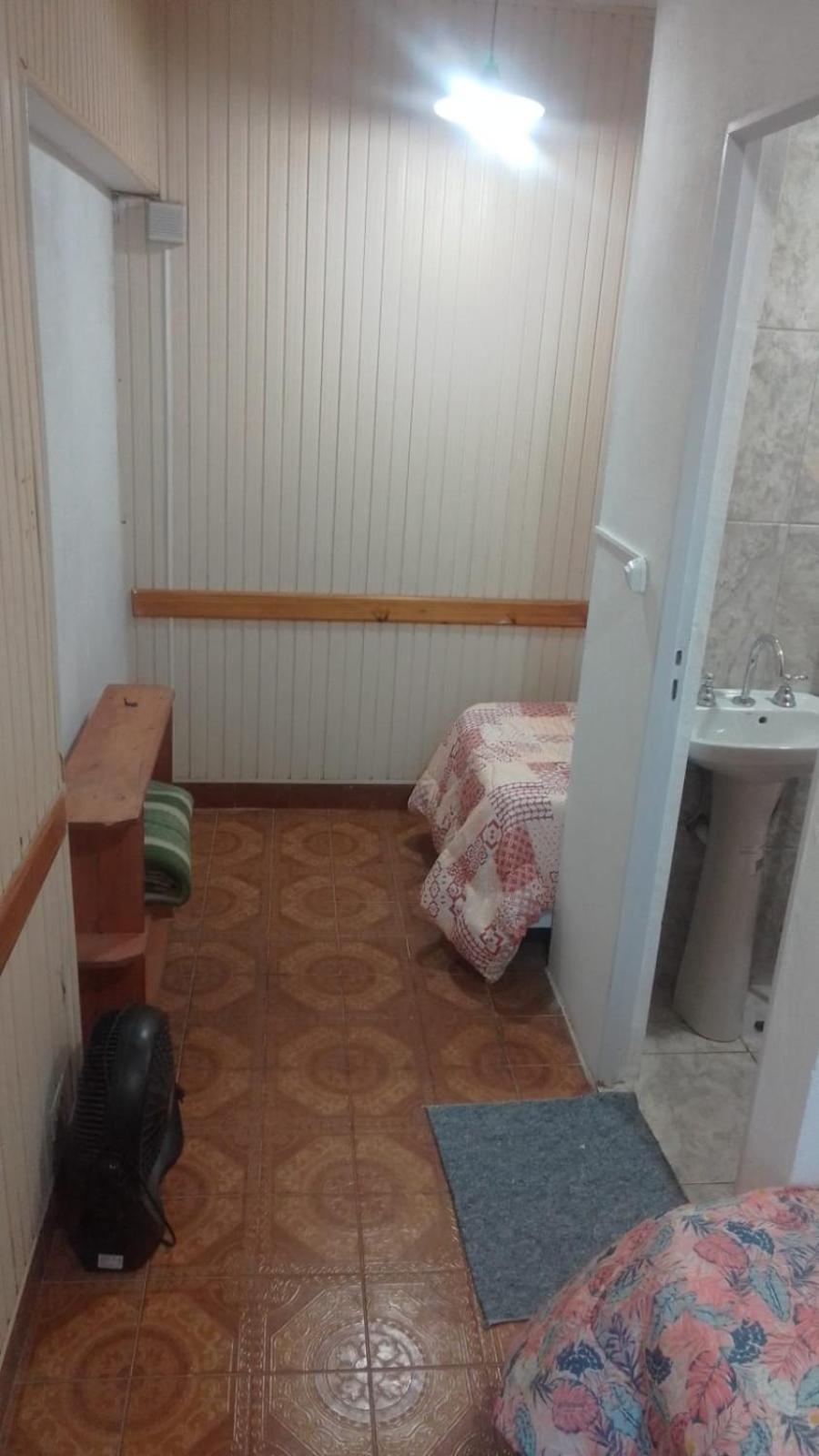 Budget Triple Room photo 2