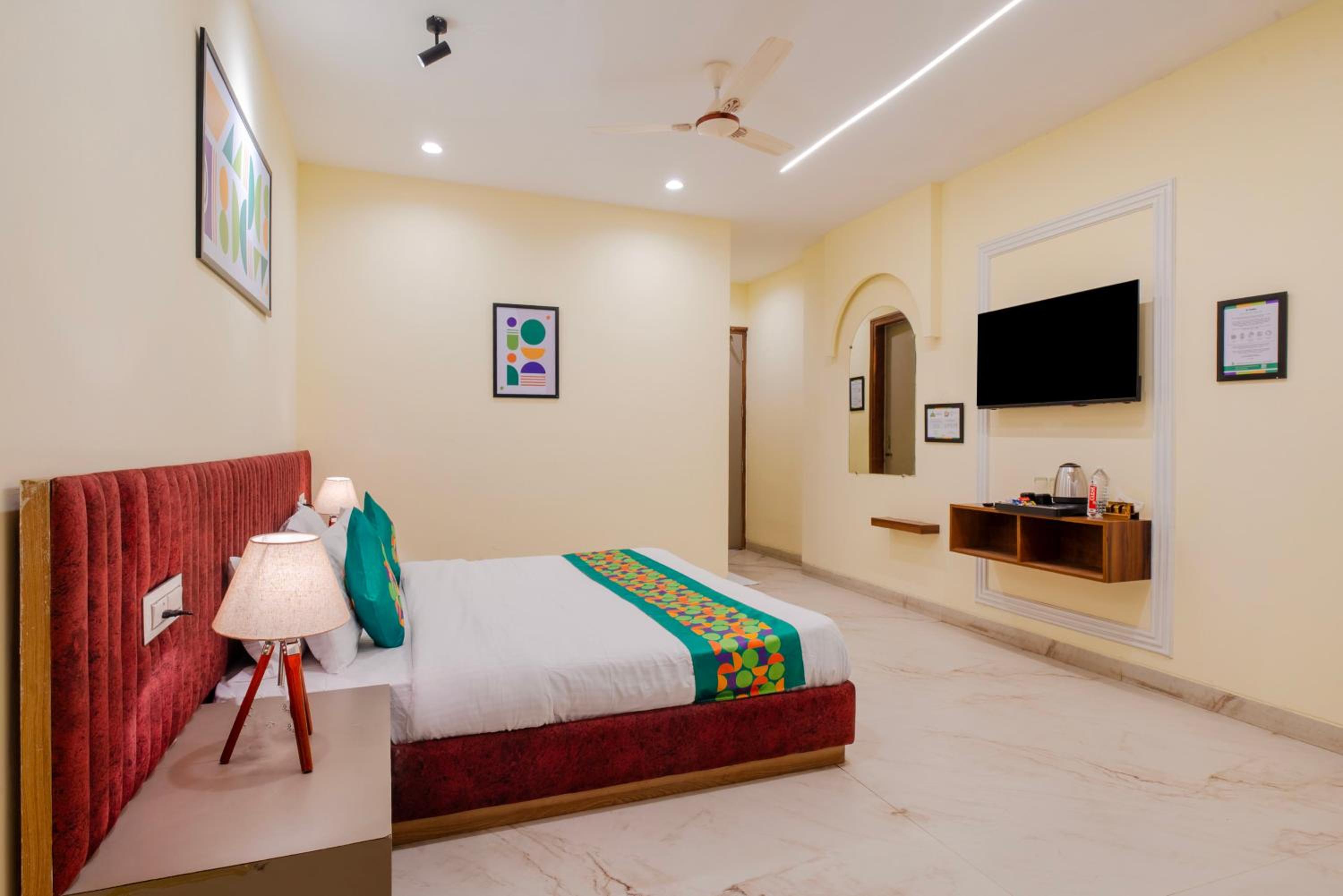 Standard Room - Photo 7