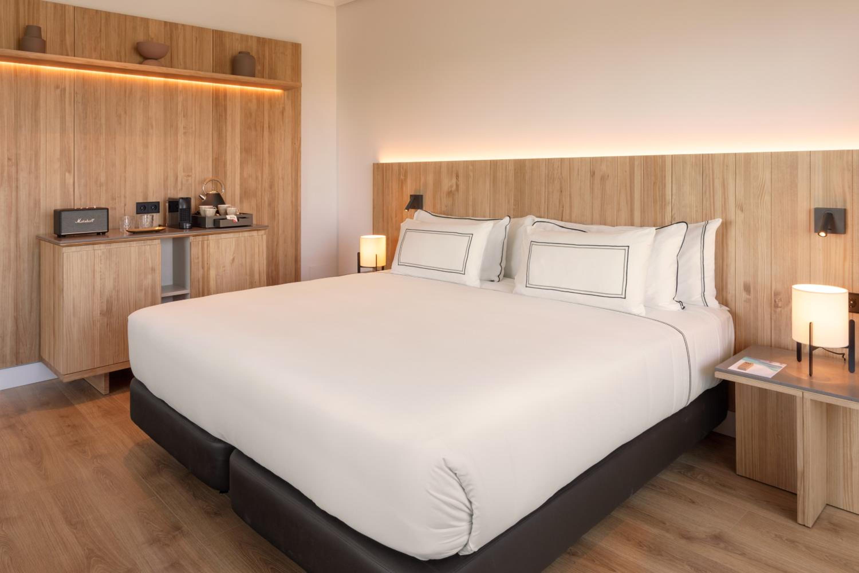 Junior Suite The Level