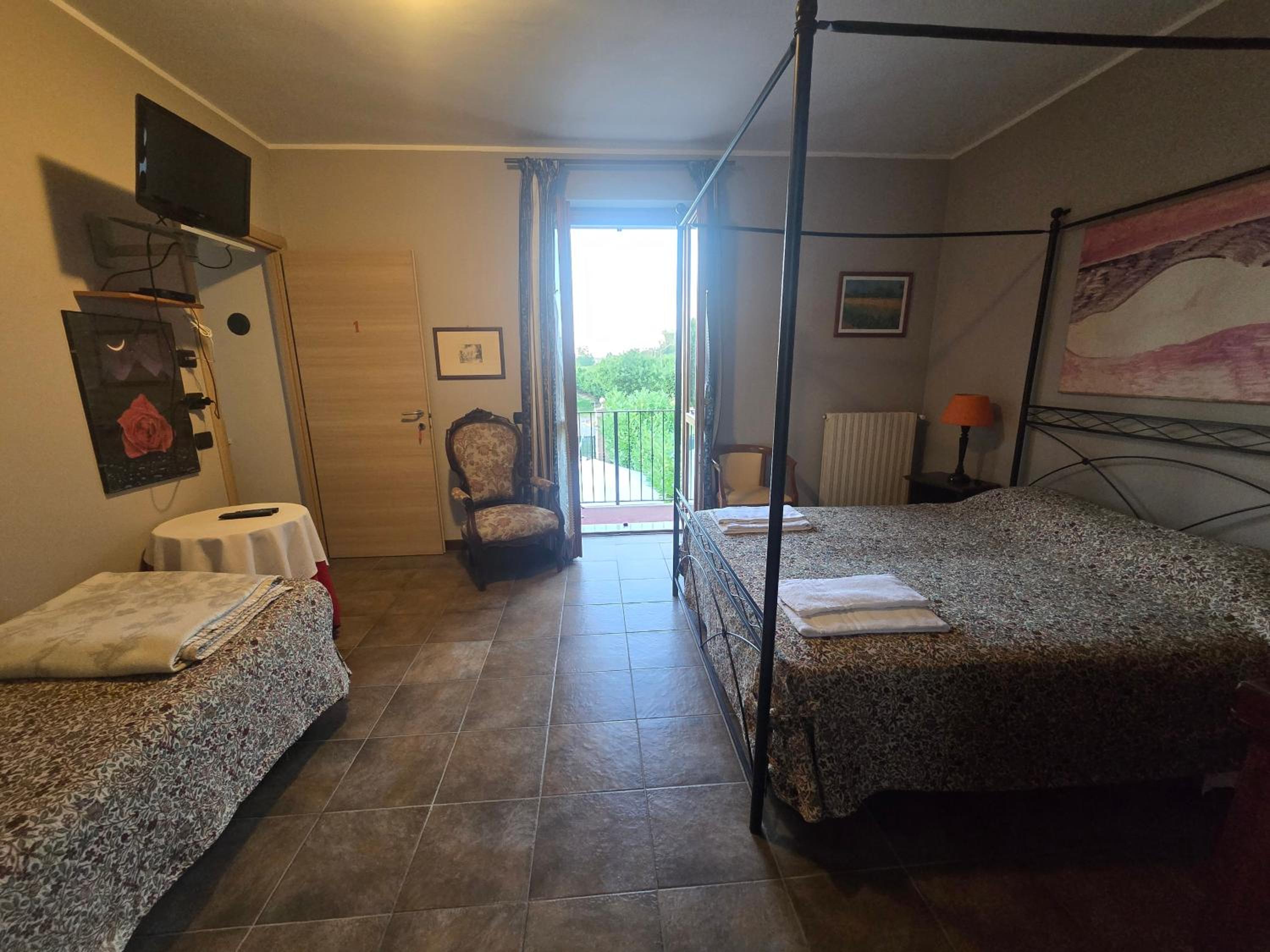 Double Room photo 2