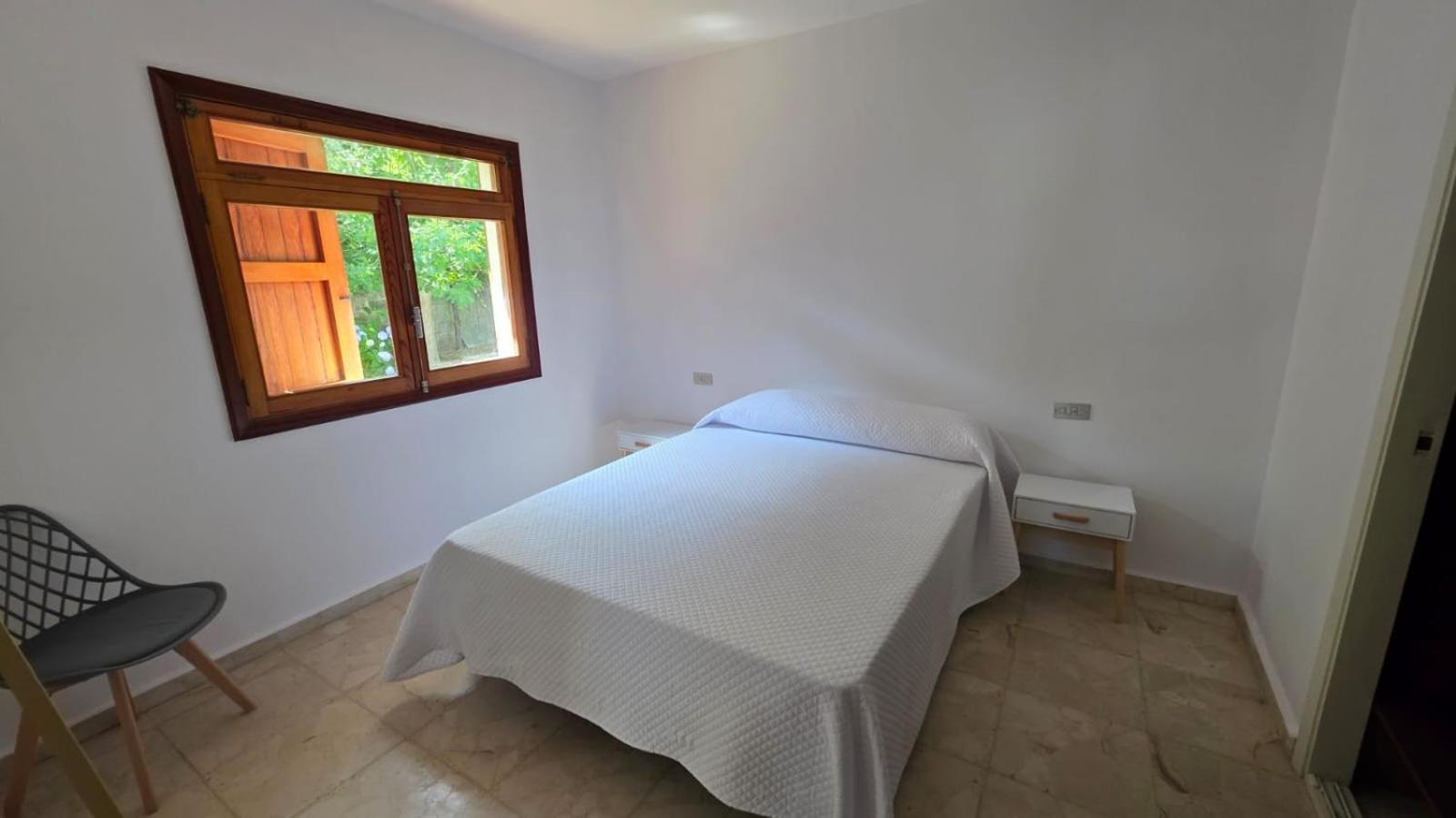 Four-Bedroom Vacation Home photo 2
