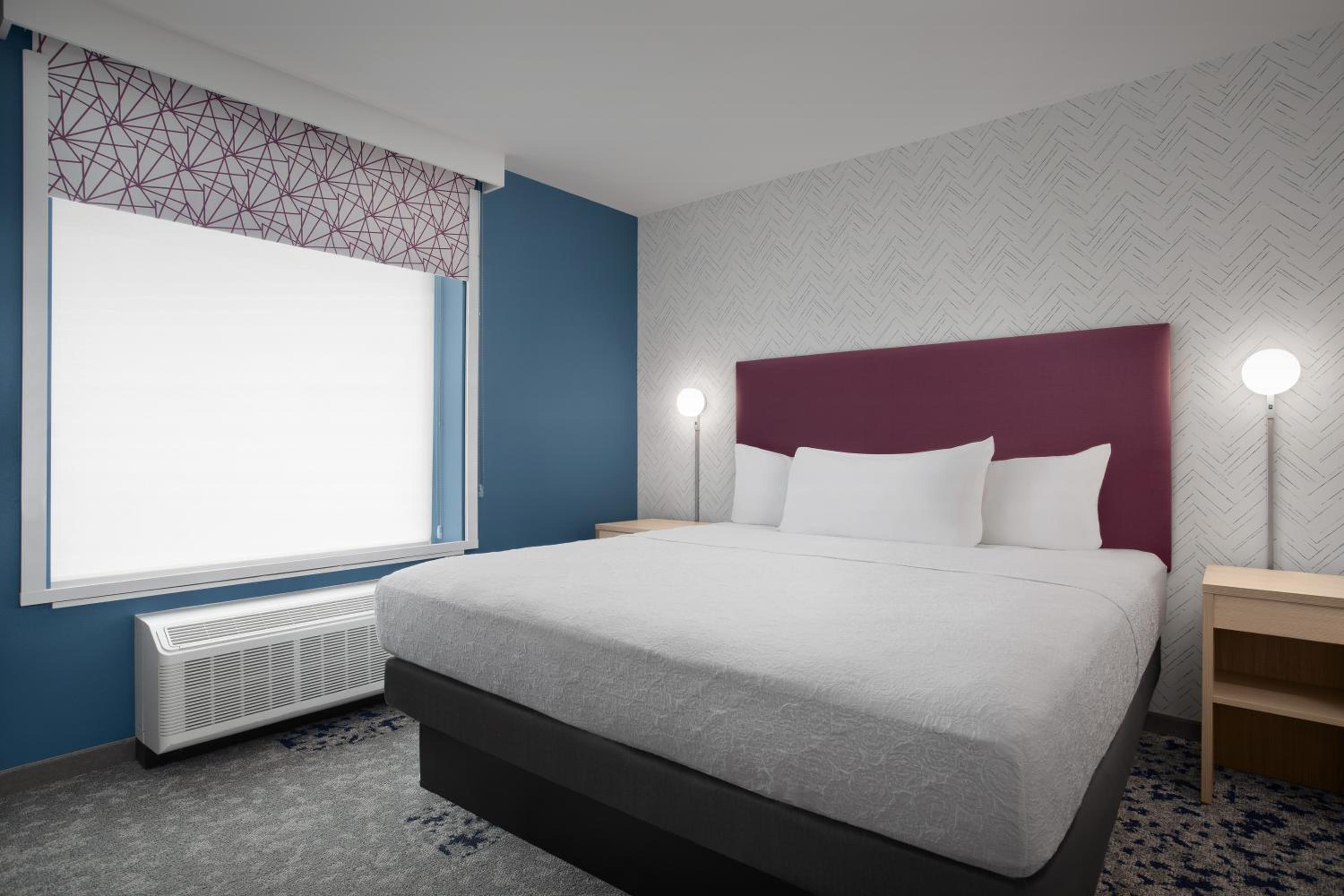 One-Bedroom King Suite