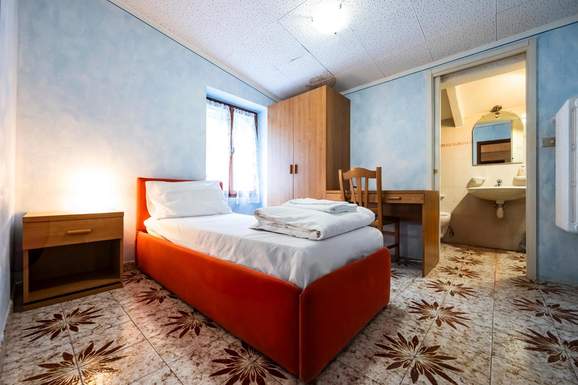 Economy Single Room photo 1