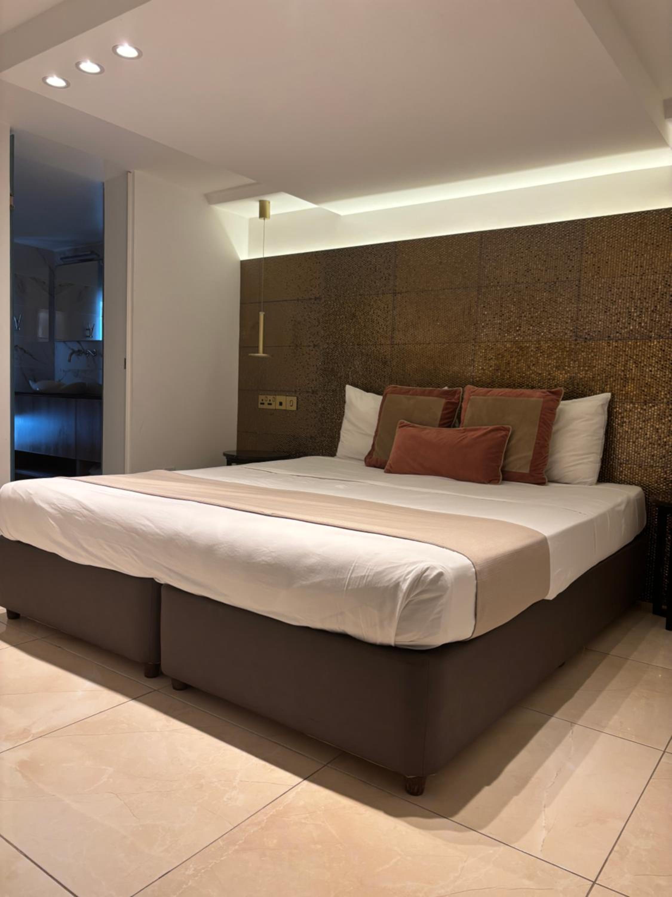Economy Double or Twin Room photo 2