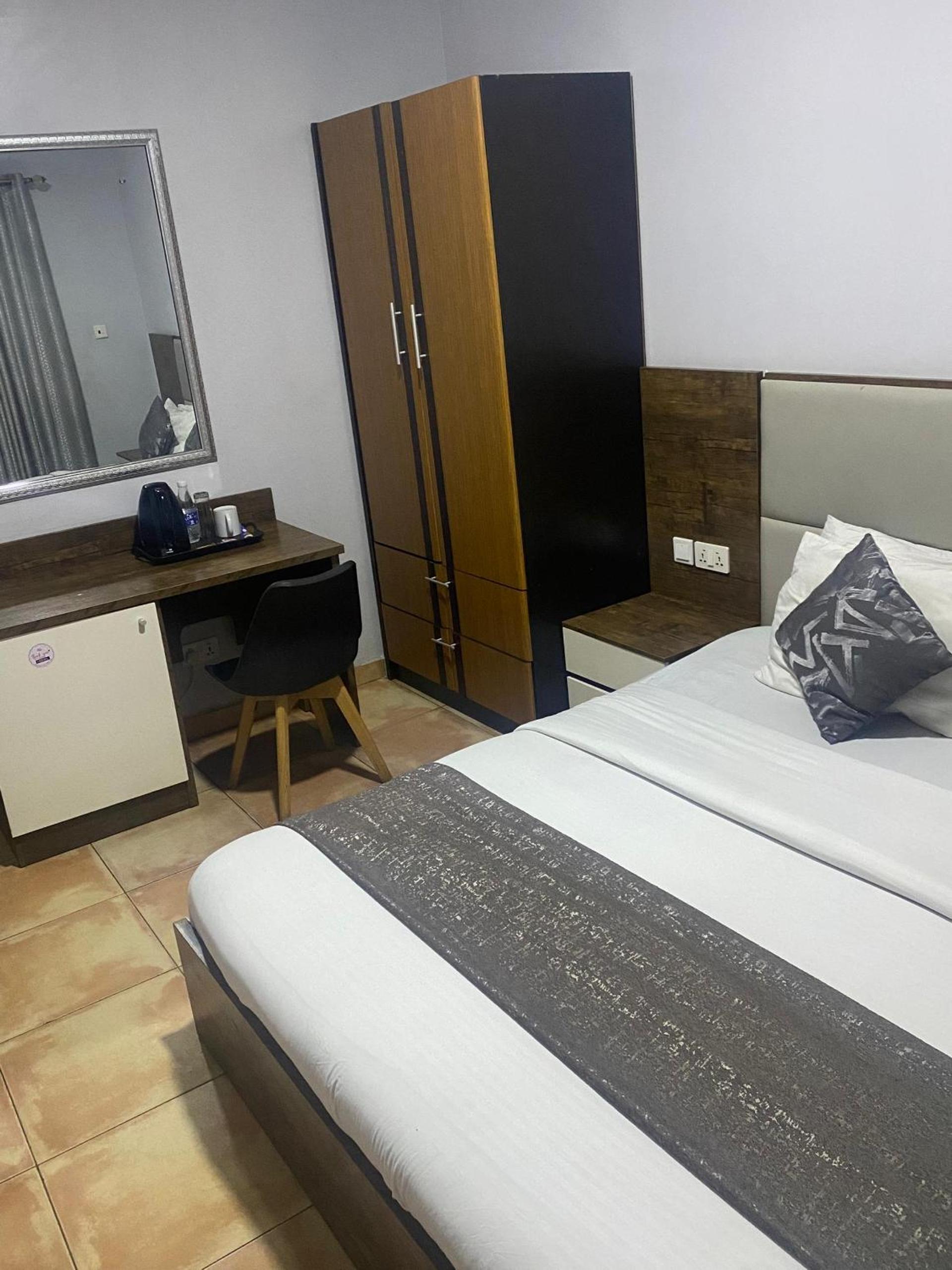Superior Suite