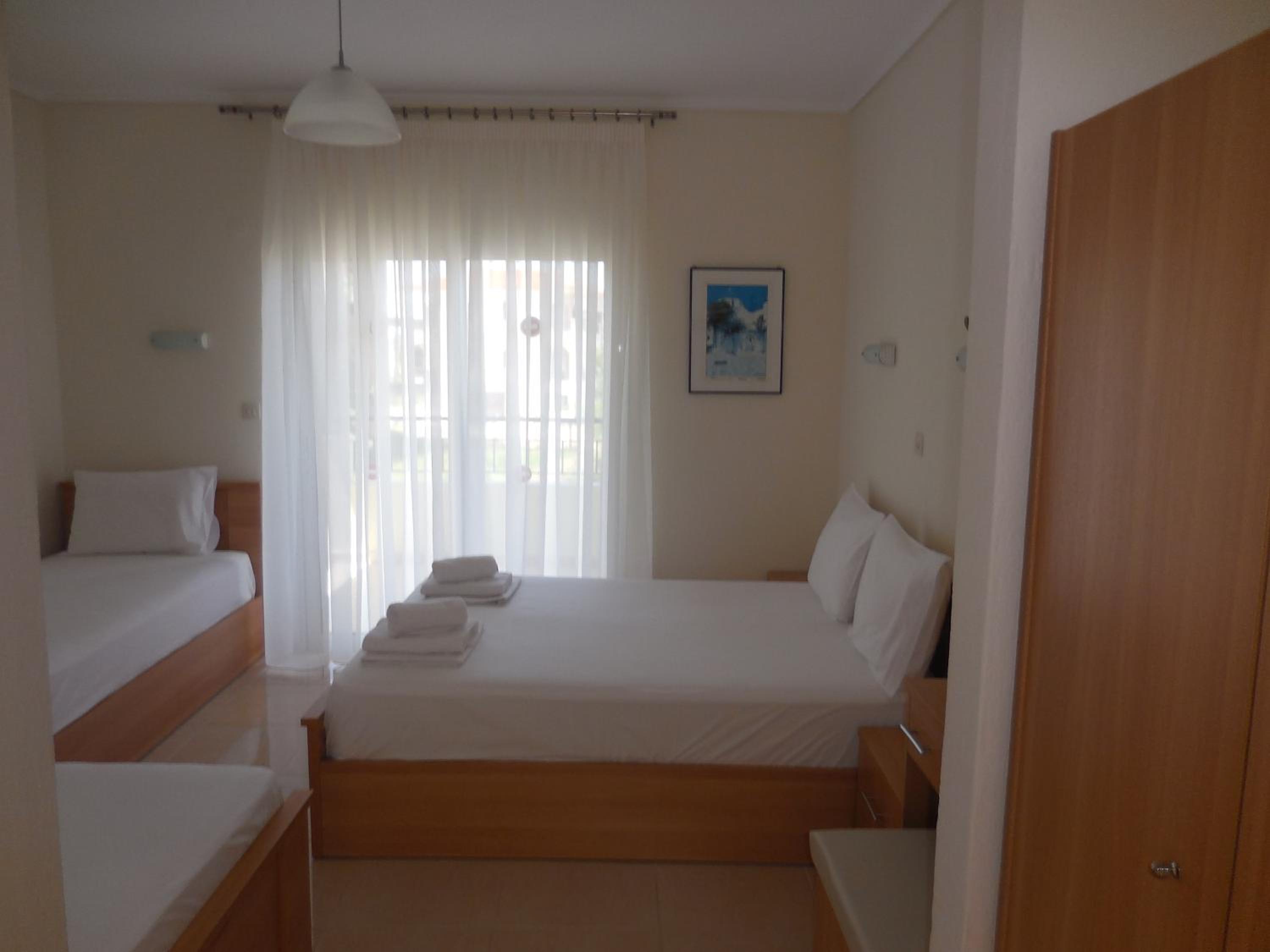Standard Triple Room photo 3