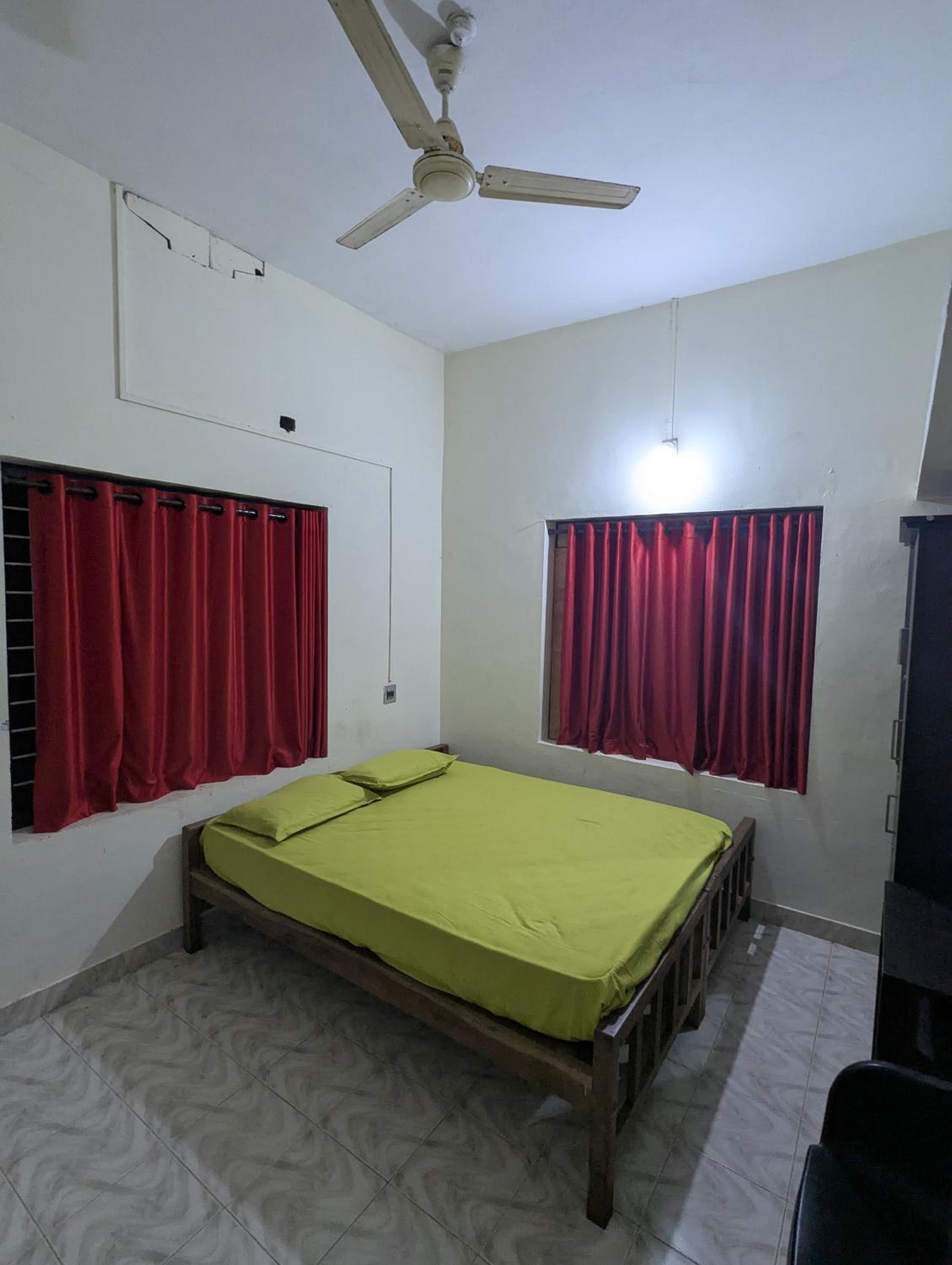 Small Double Room photo 3
