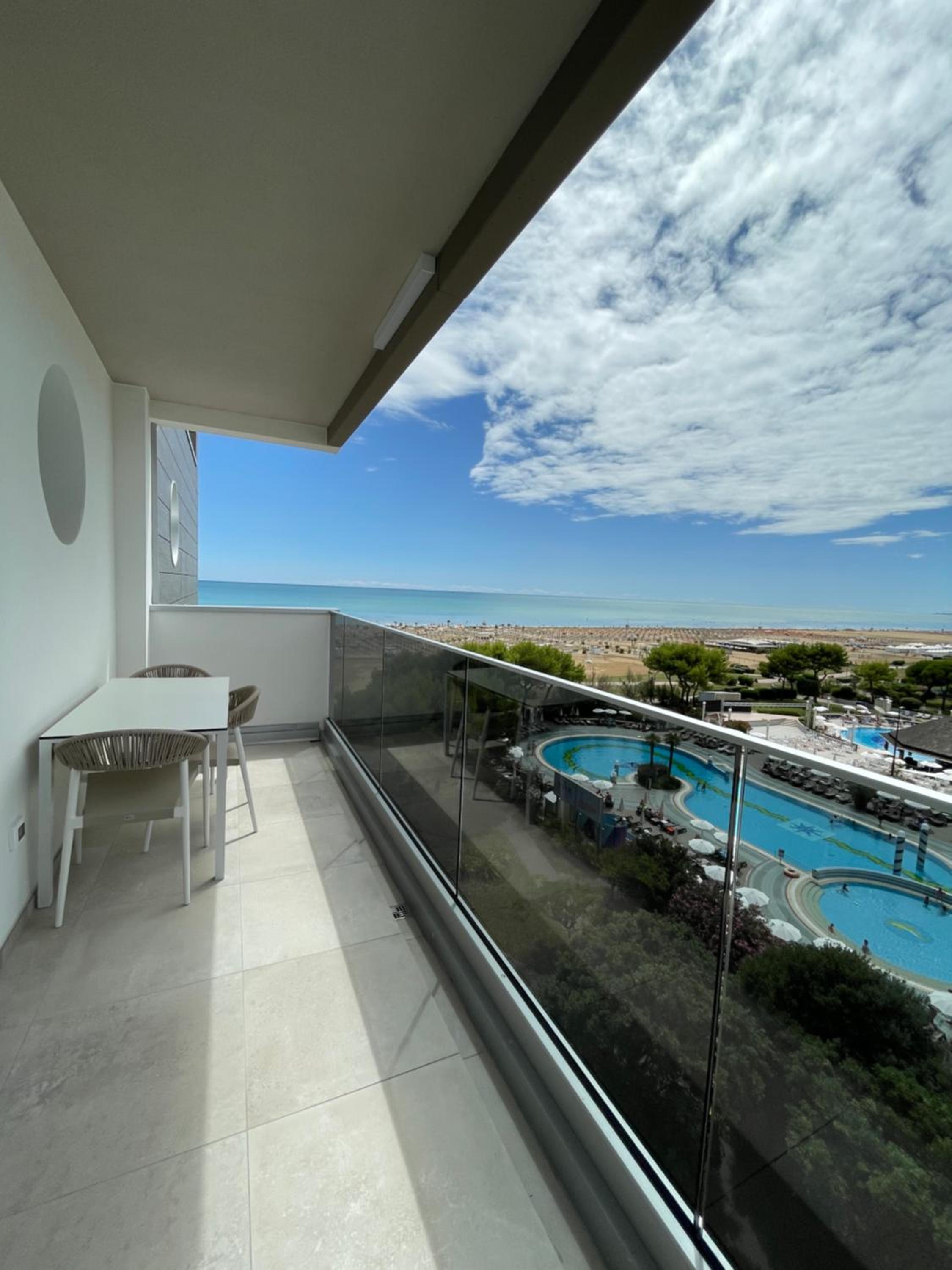 Family Room with Side Sea View
