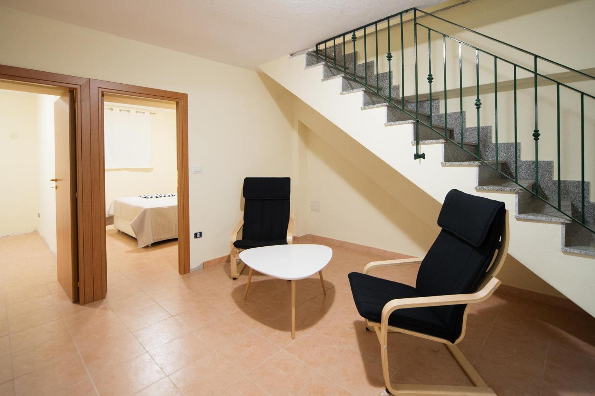Two-Bedroom Apartment - Split Level photo 1