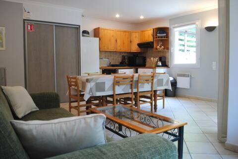 Apartment - Ground Floor photo 3