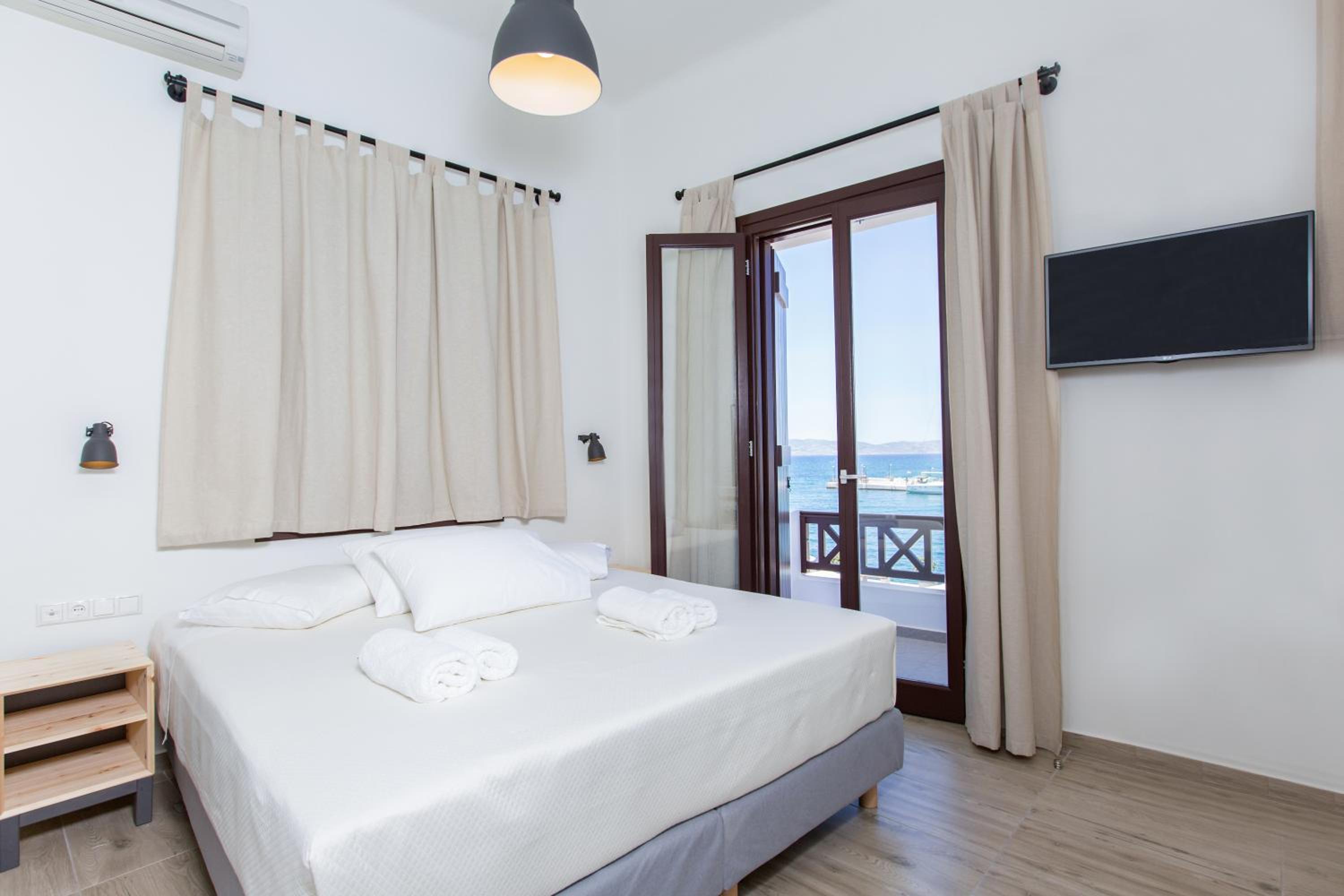 Studio with Sea View