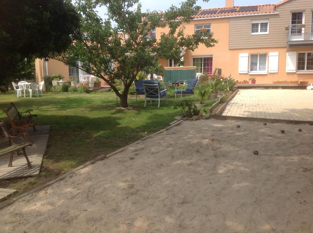 Apartment - Photo 141