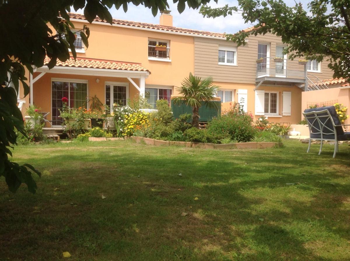 Apartment - Photo 39
