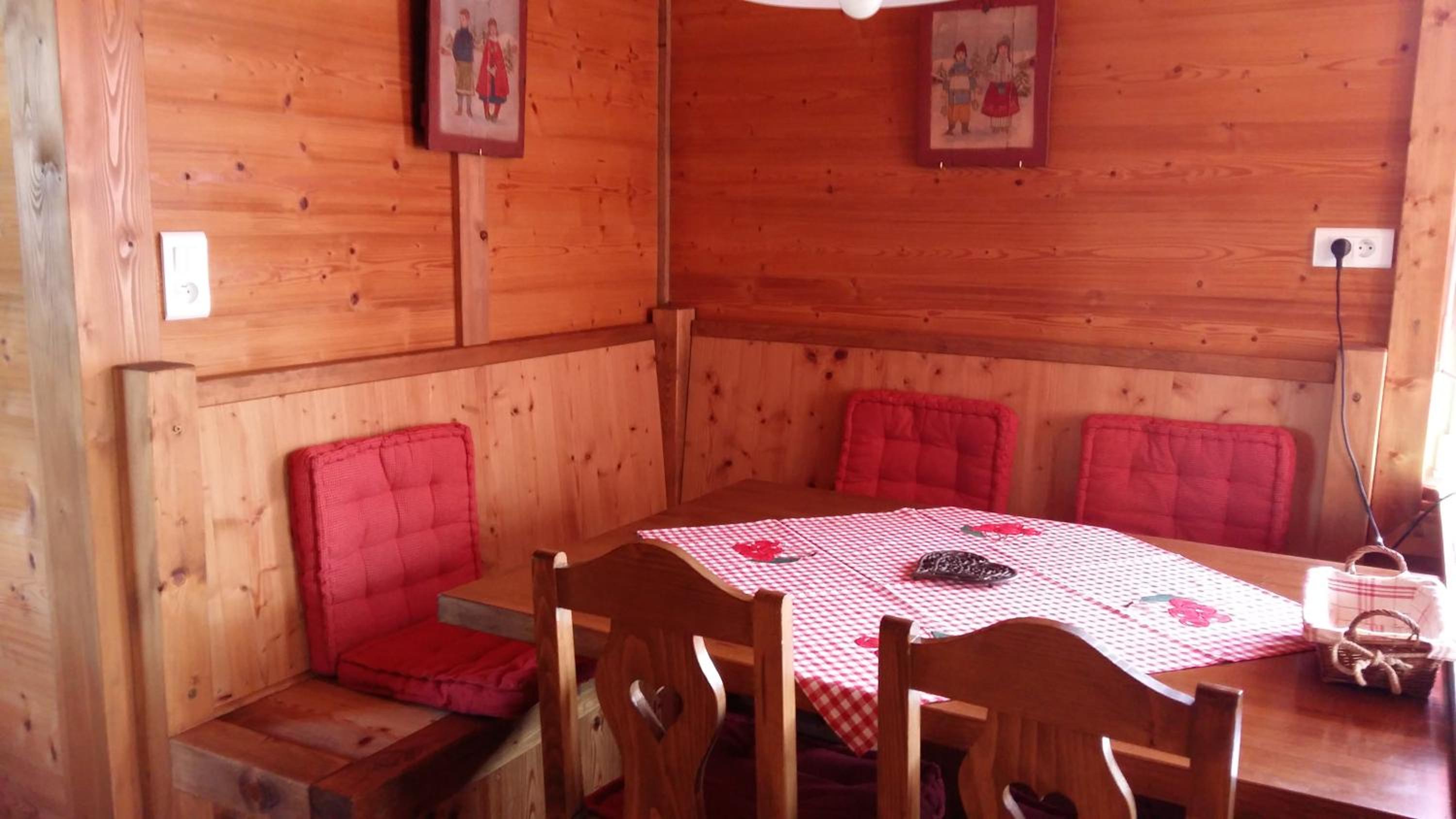 Two-Bedroom Duplex Apartment (5 Adults) photo 2