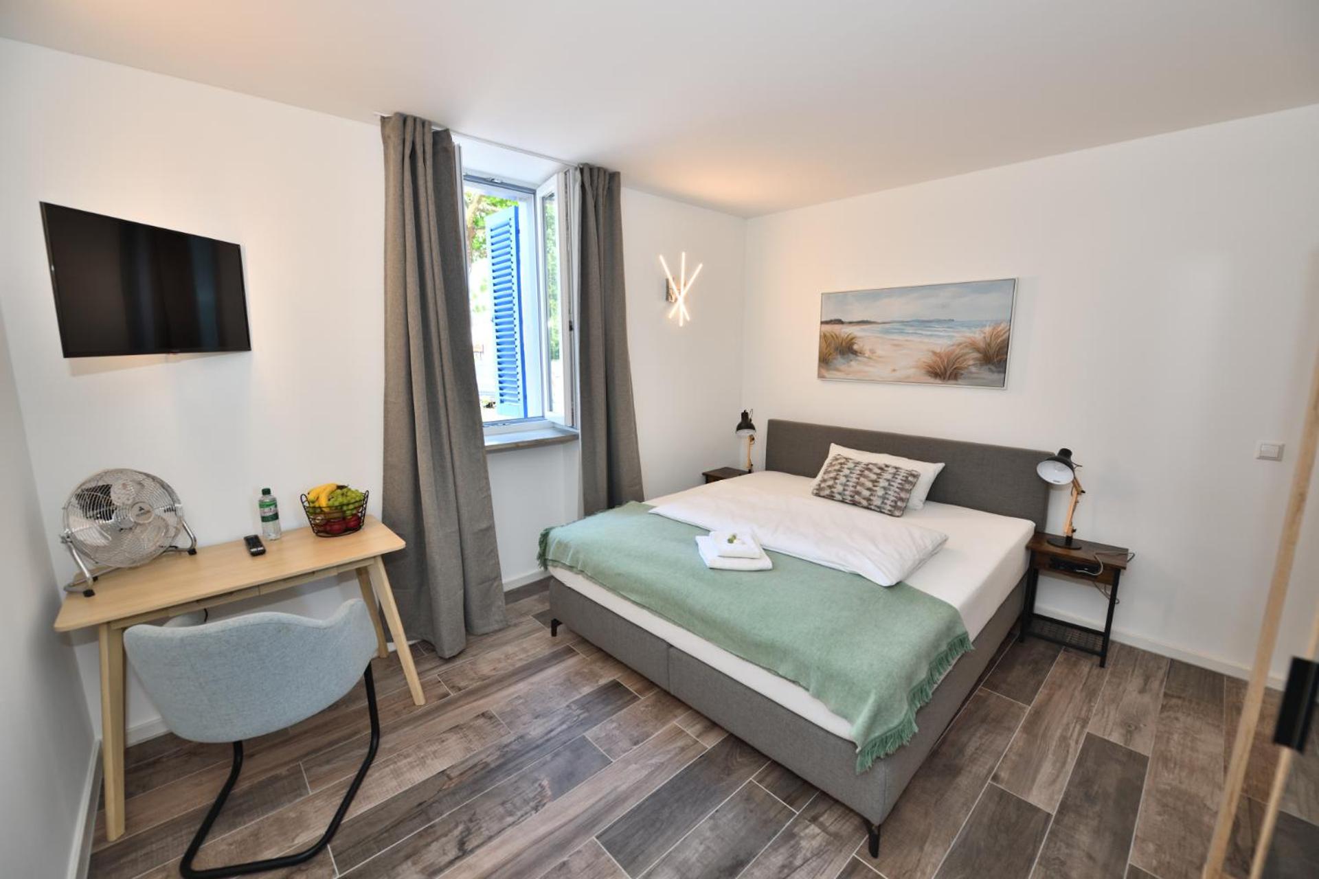 Three-Bedroom Apartment Suite