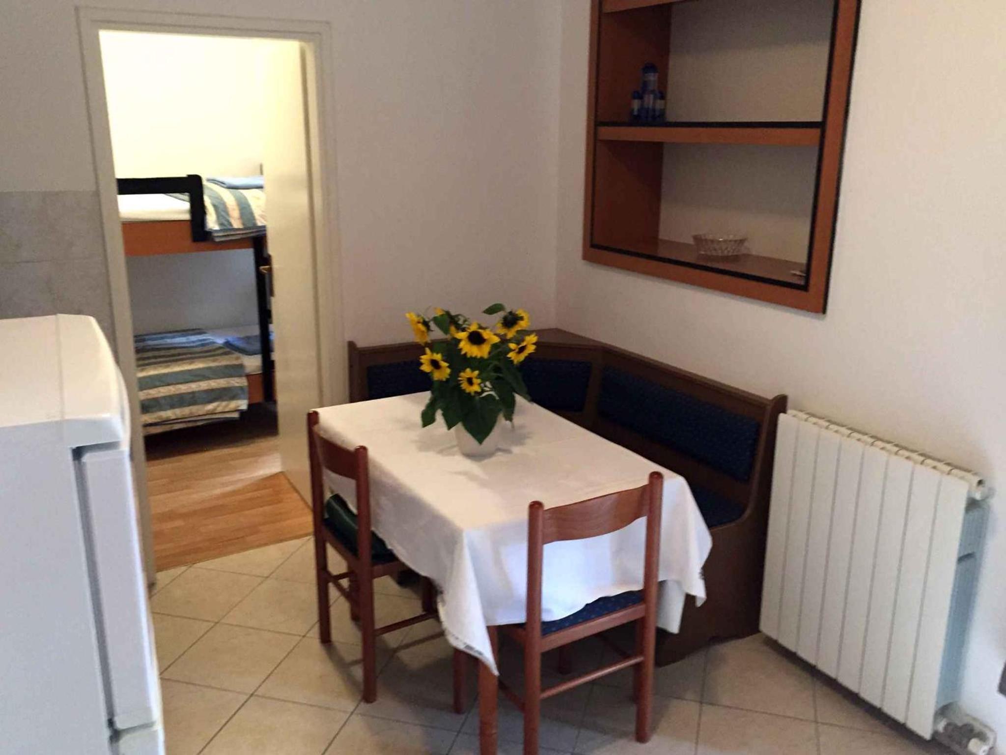 Apartment 1 photo 2