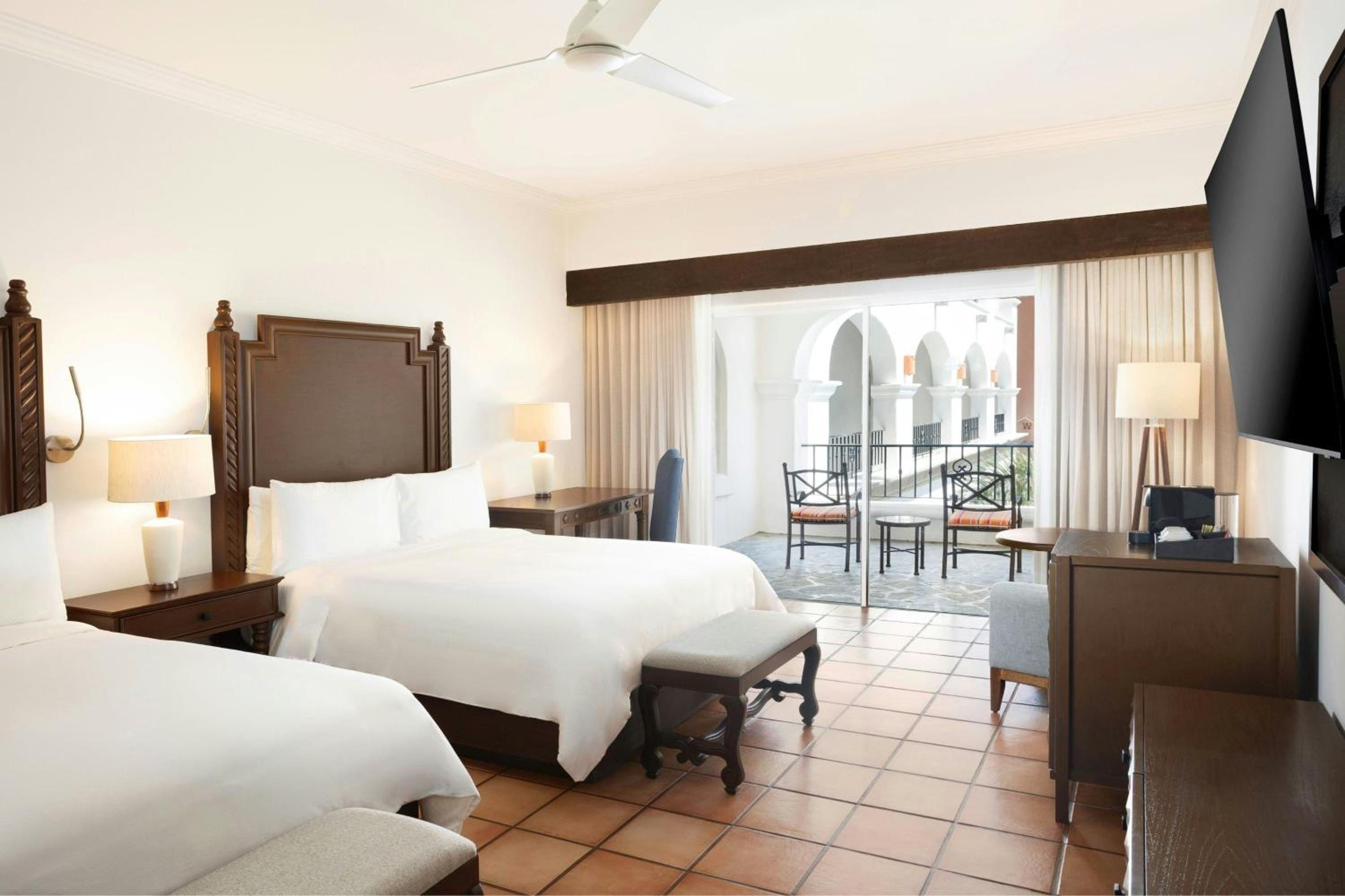 Hacienda Queen Room with Two Queen Beds, Garden View and Balcony