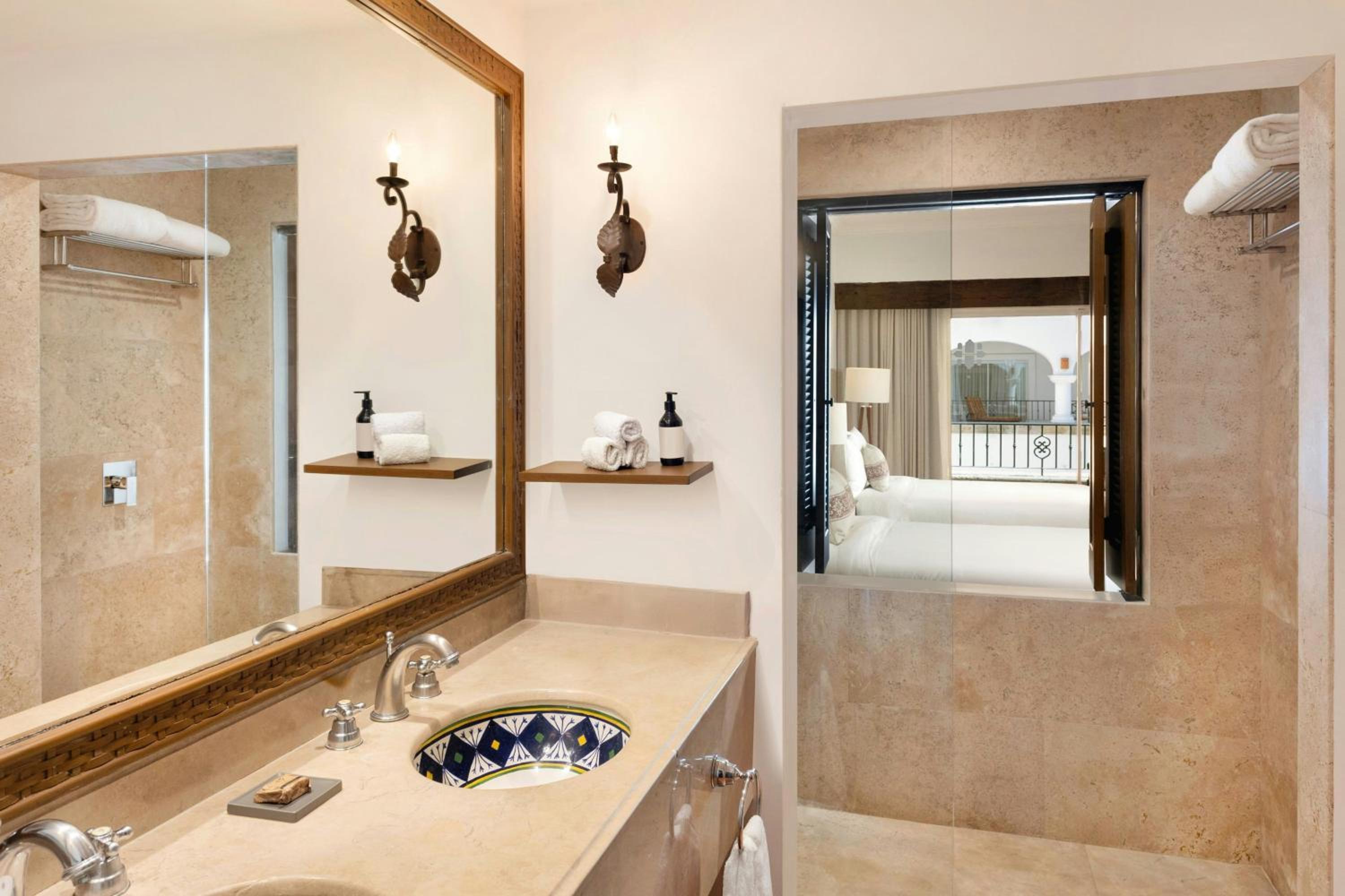 Cabo Queen Room with Two Queen Beds, Ocean View and Balcony