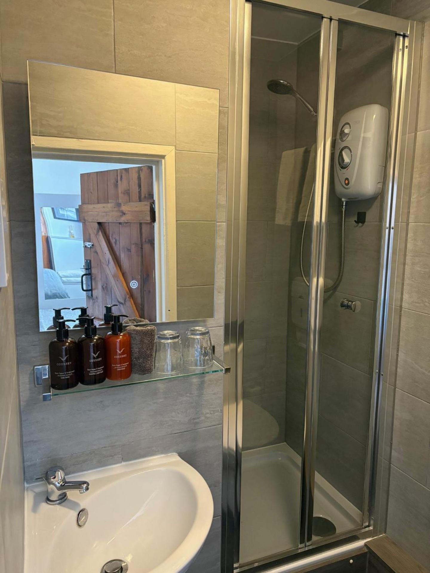 Small Double Room photo 2