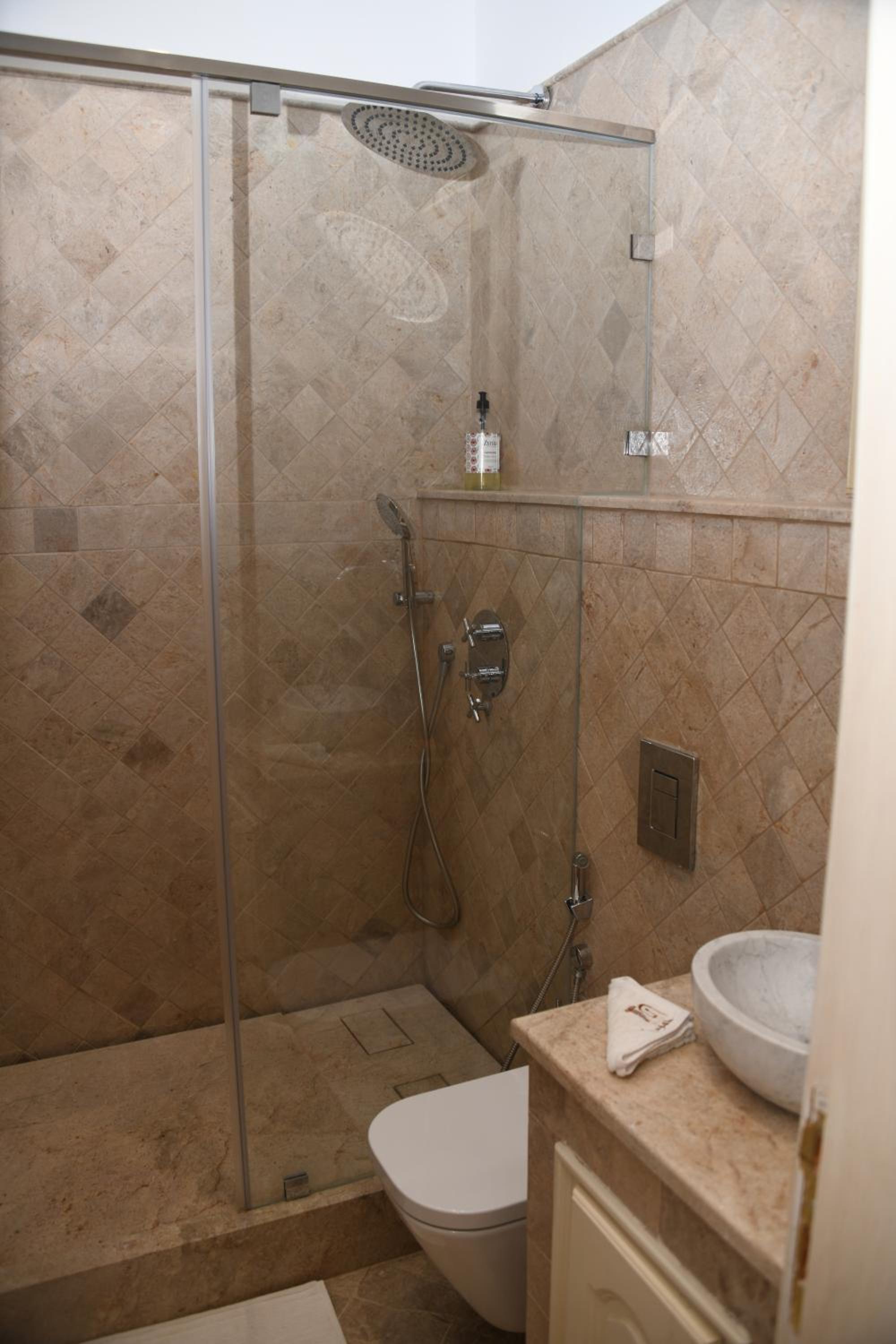Double Room with Private Bathroom photo 3