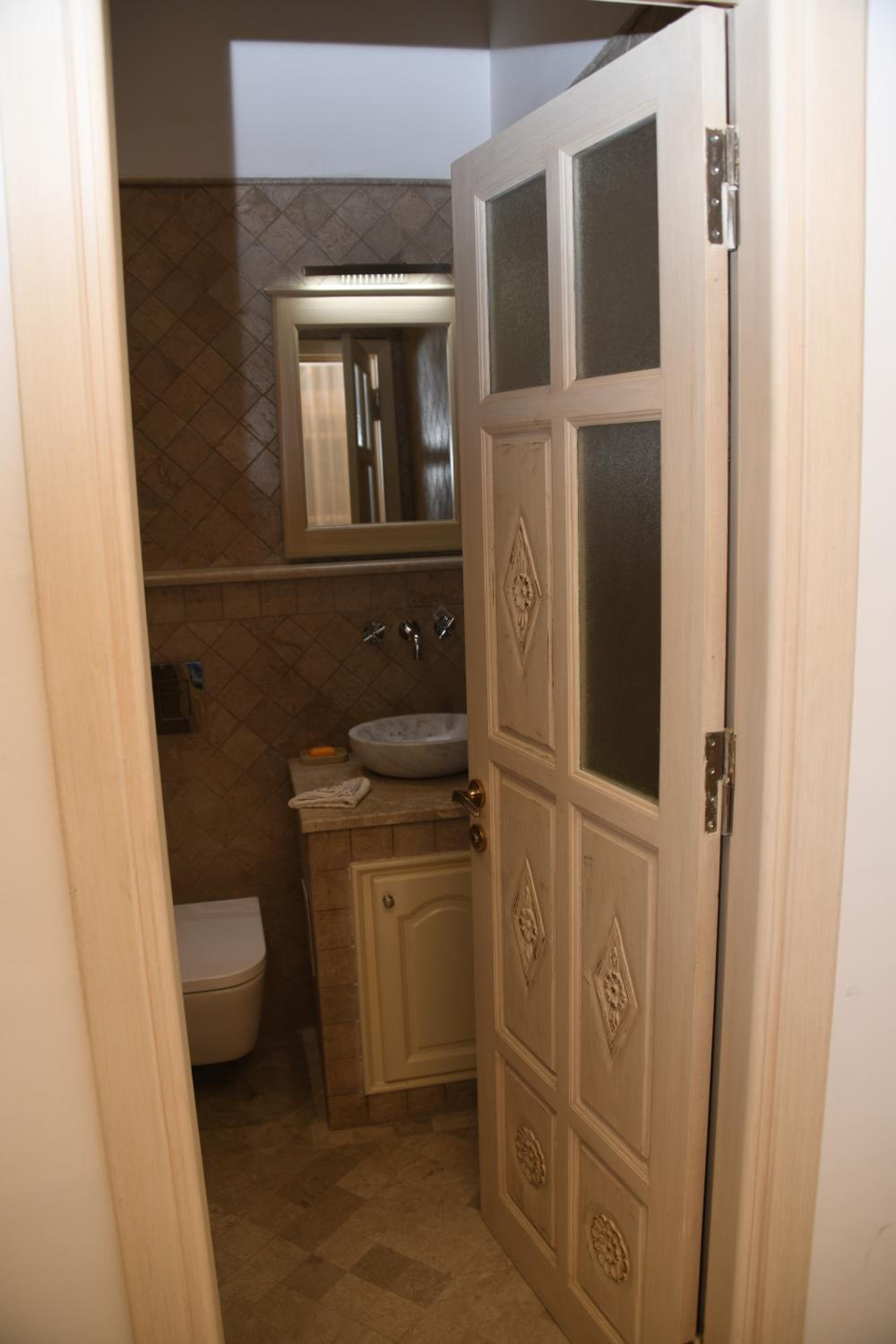 Double Room with Private Bathroom photo 3