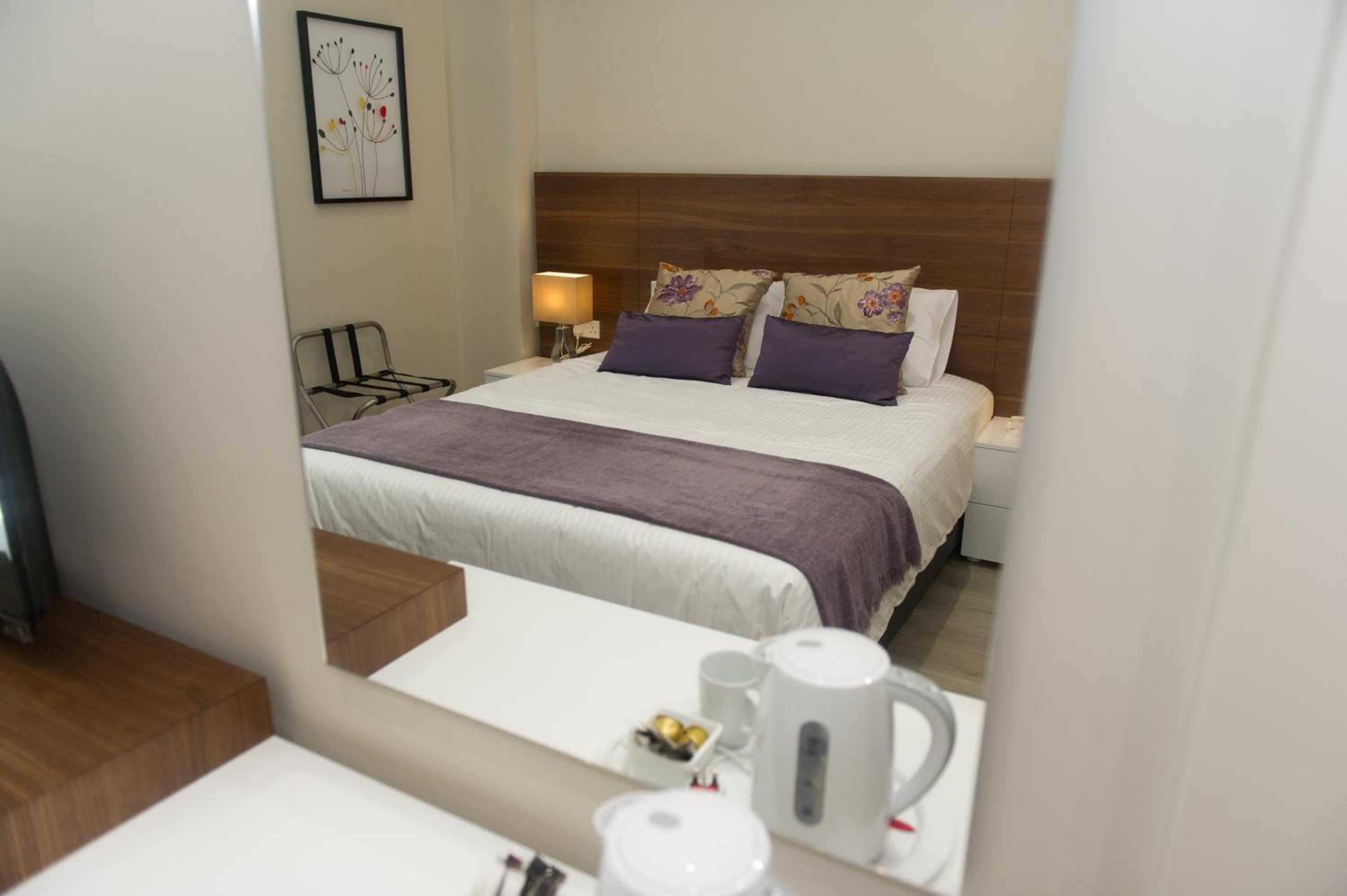 Budget Double Room photo 2